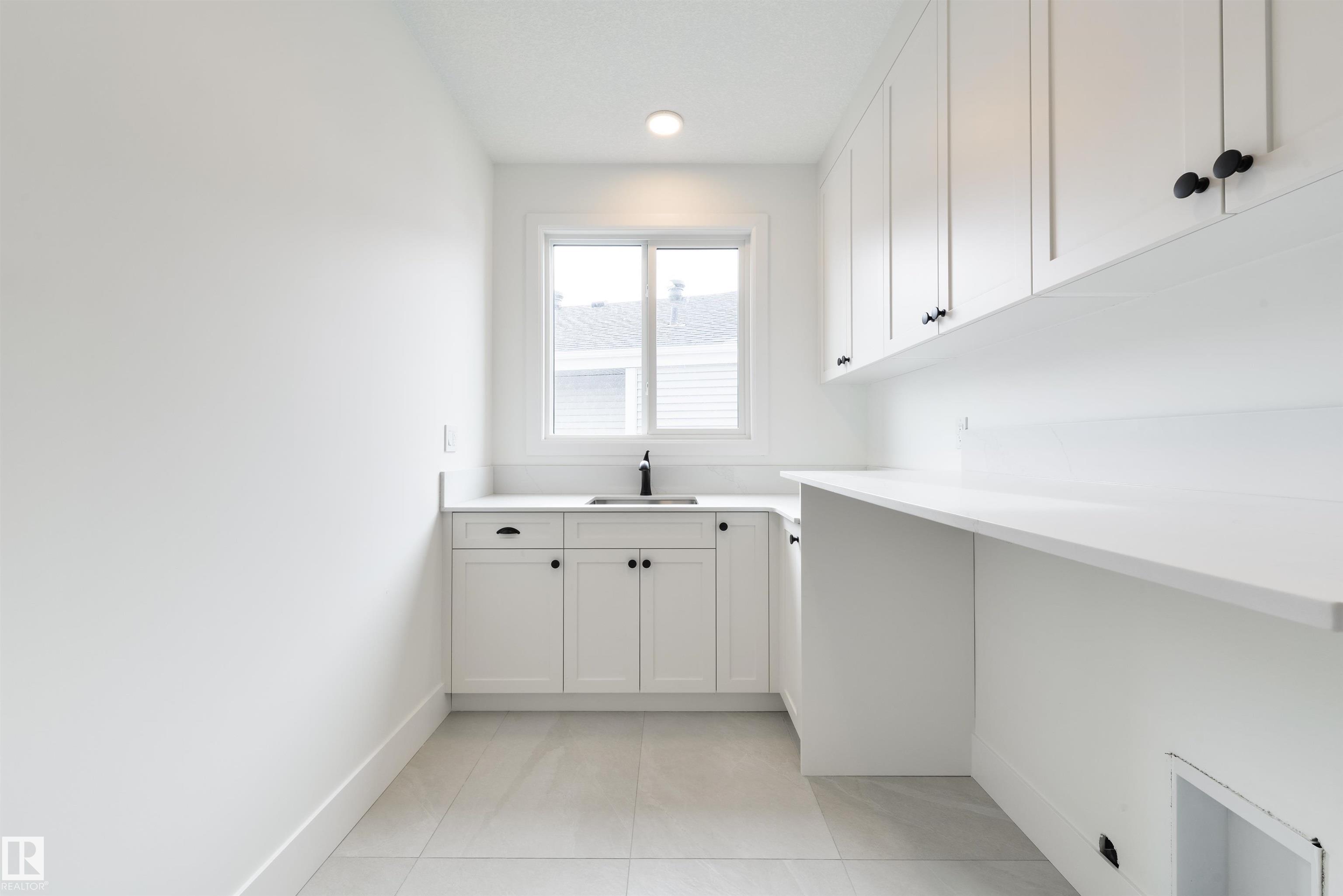 https://zimg.paragon.ice.com/ParagonImages/Property/PM/RAE/225402279/52/0/0/89d7c7d801fce6fbfaa7371bac38a678/1/7ae617c9e637b9678027afb36f547631/225402279-3c2185f0-17b7-46f1-b047-83bec0bdb86f.JPG