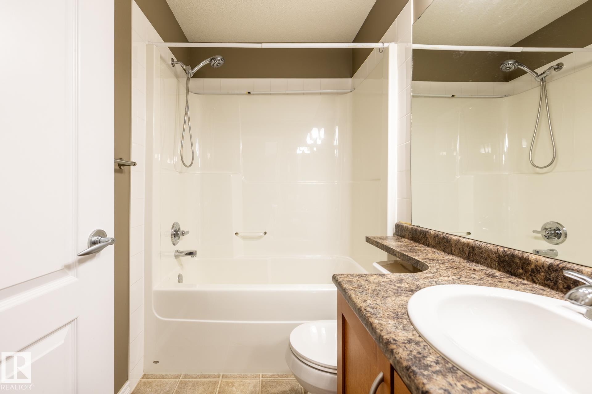 Photo 23 at 11622 11 Avenue SW, Rutherford, Edmonton