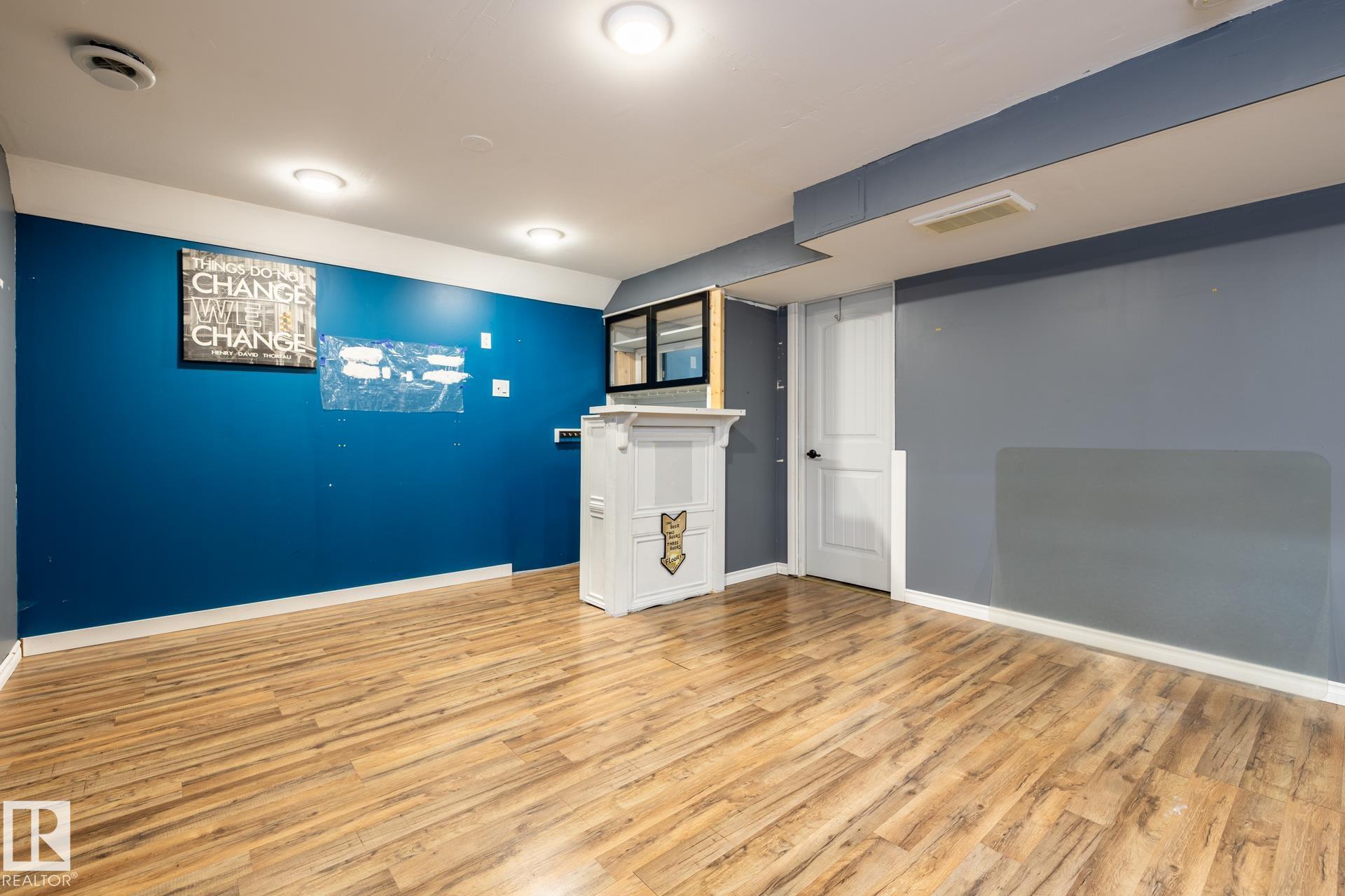 Photo 26 at 11622 11 Avenue SW, Rutherford, Edmonton