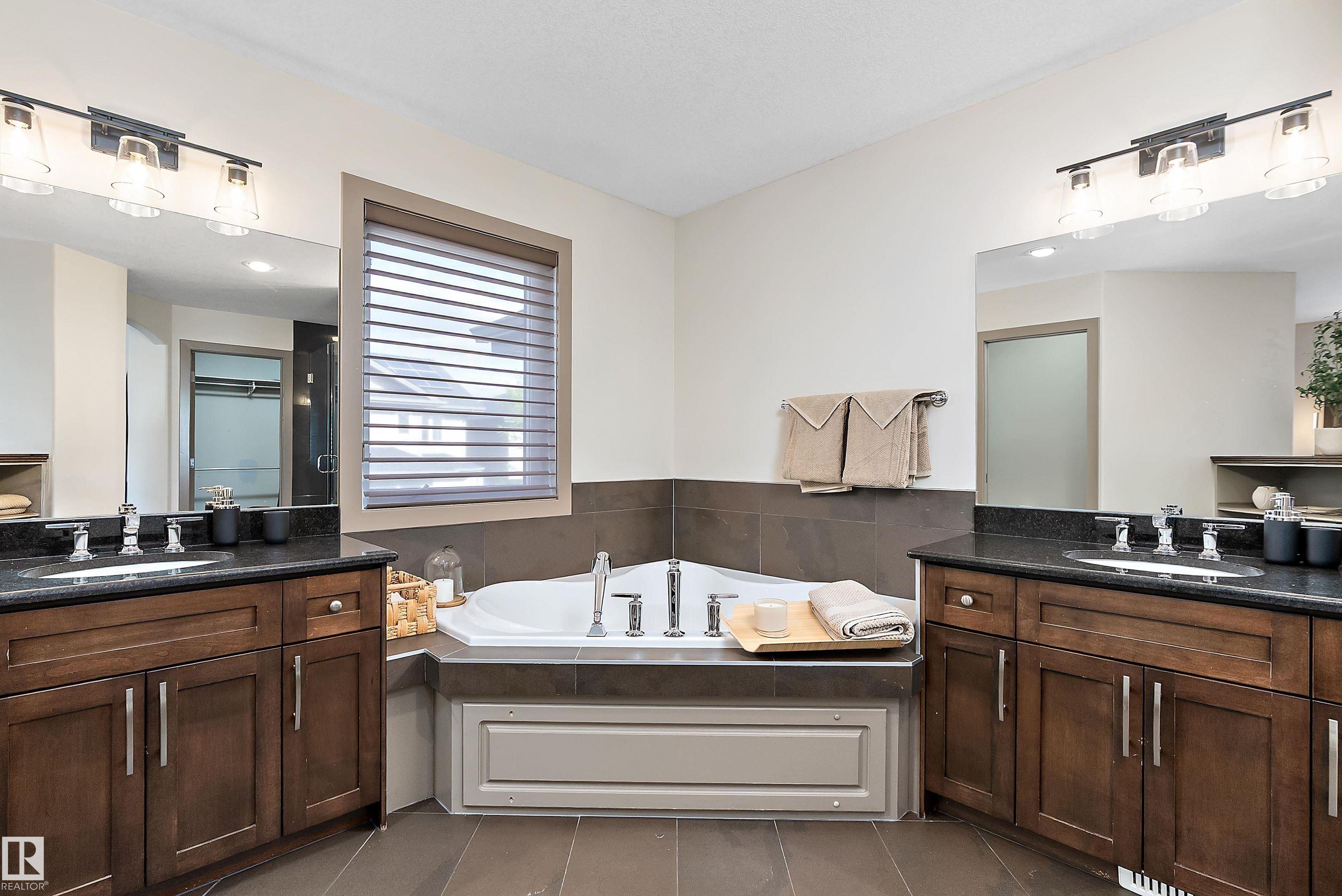 Photo 40 at 6411 Mann Court NW, MacTaggart, Edmonton