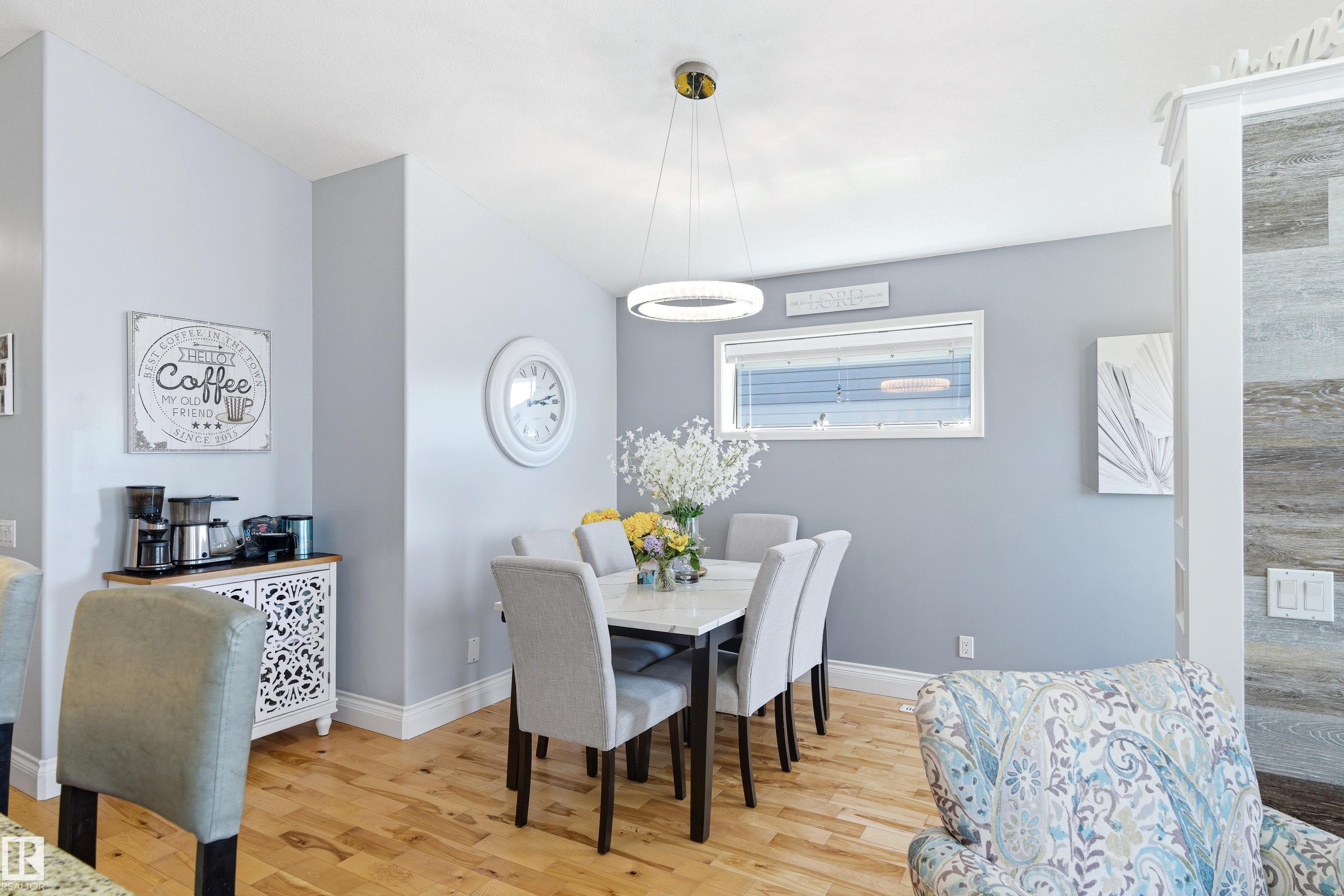 Photo 11 at 141 Bridgeport Boulevard, Bridgeport, Leduc