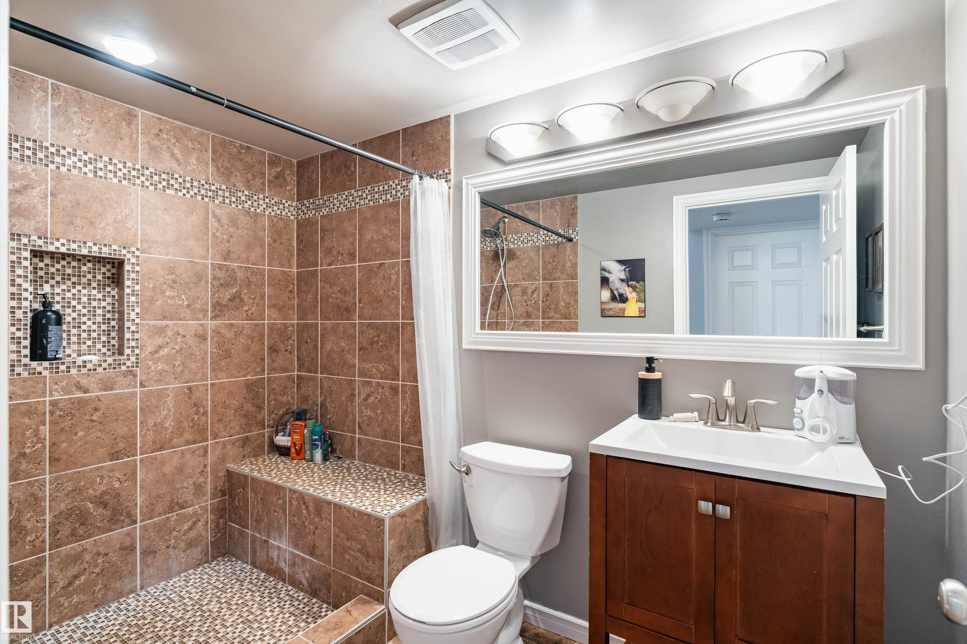 Photo 33 at 141 Bridgeport Boulevard, Bridgeport, Leduc
