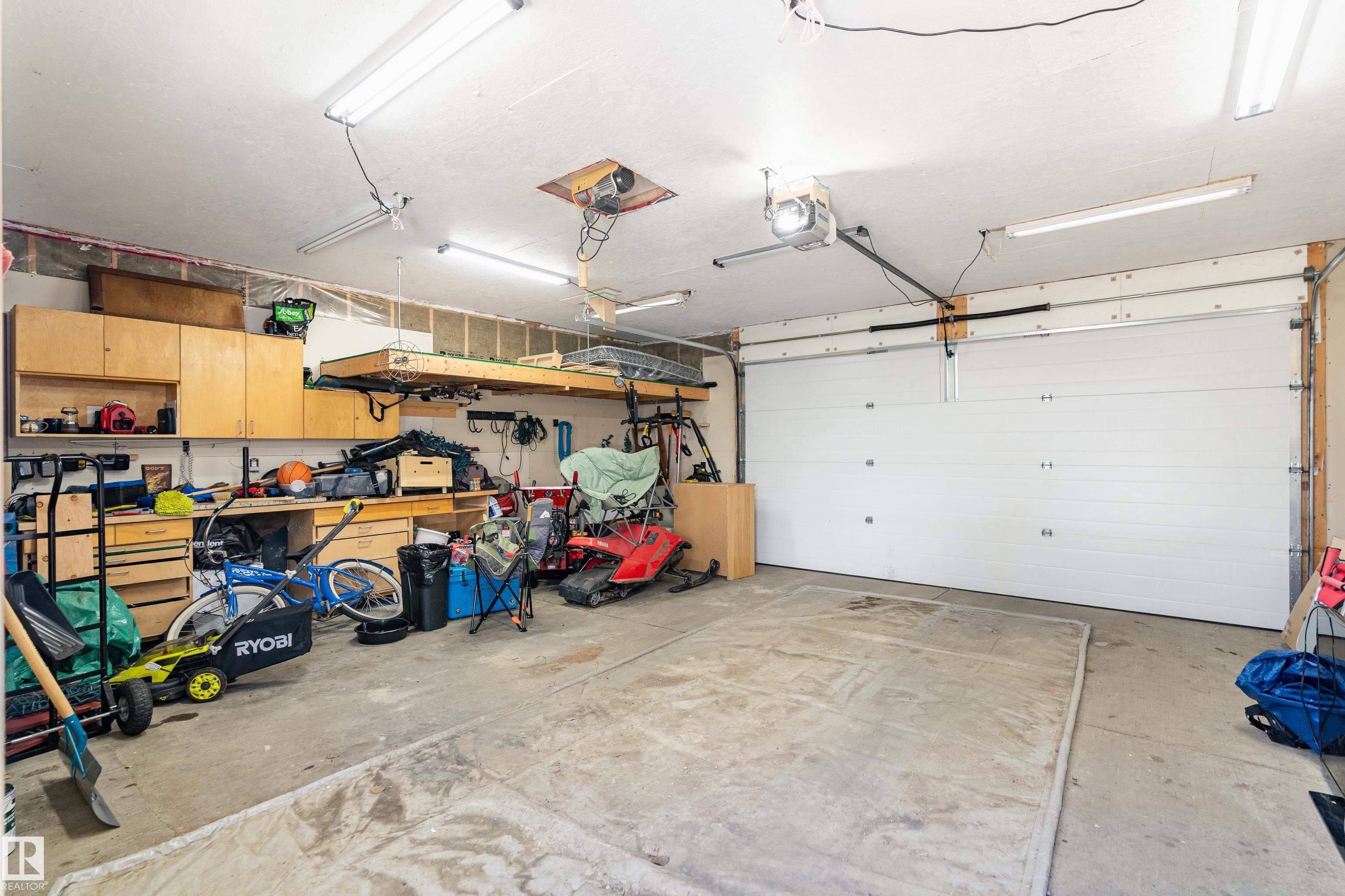 Photo 42 at 141 Bridgeport Boulevard, Bridgeport, Leduc