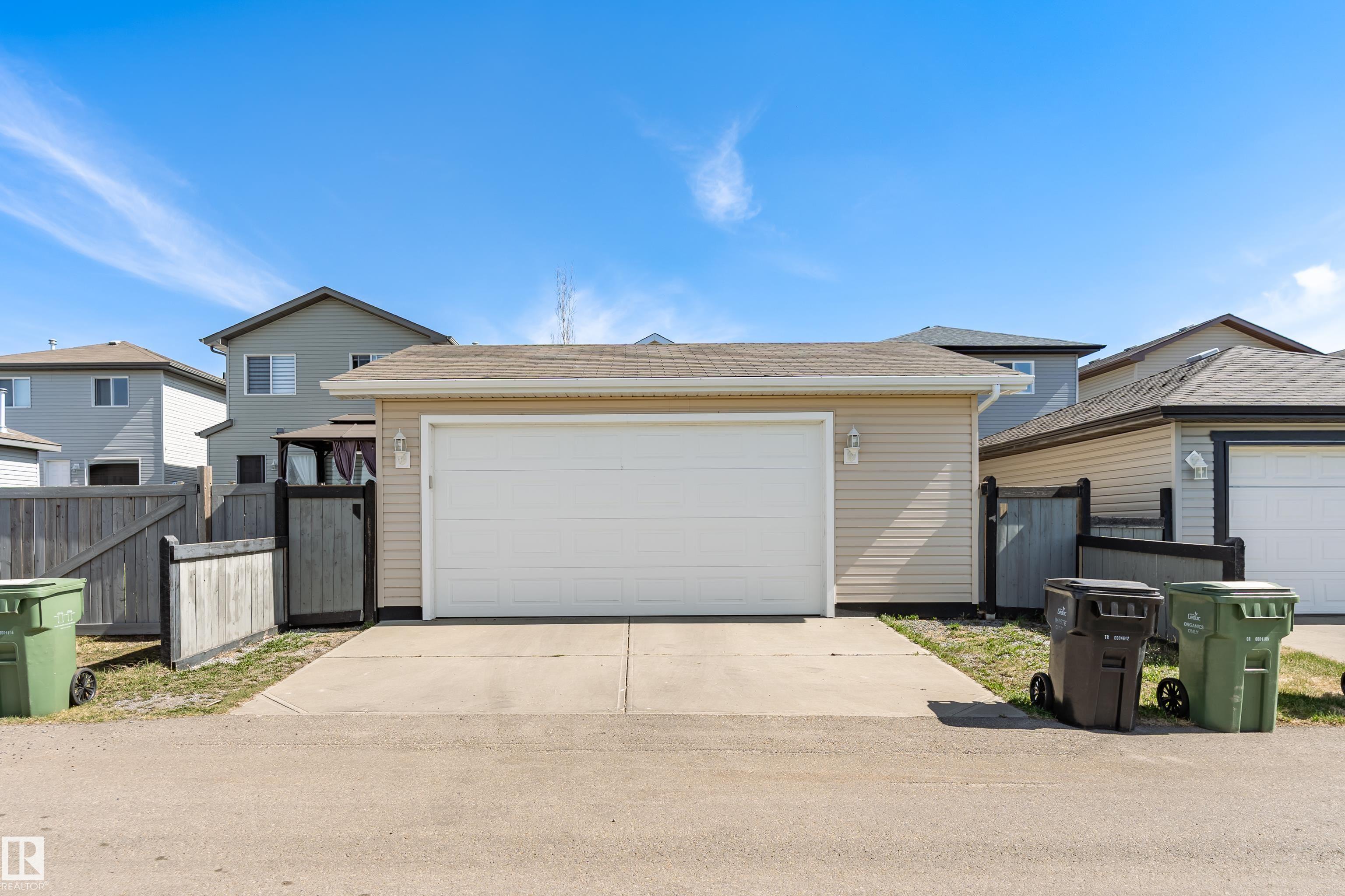 Photo 44 at 141 Bridgeport Boulevard, Bridgeport, Leduc