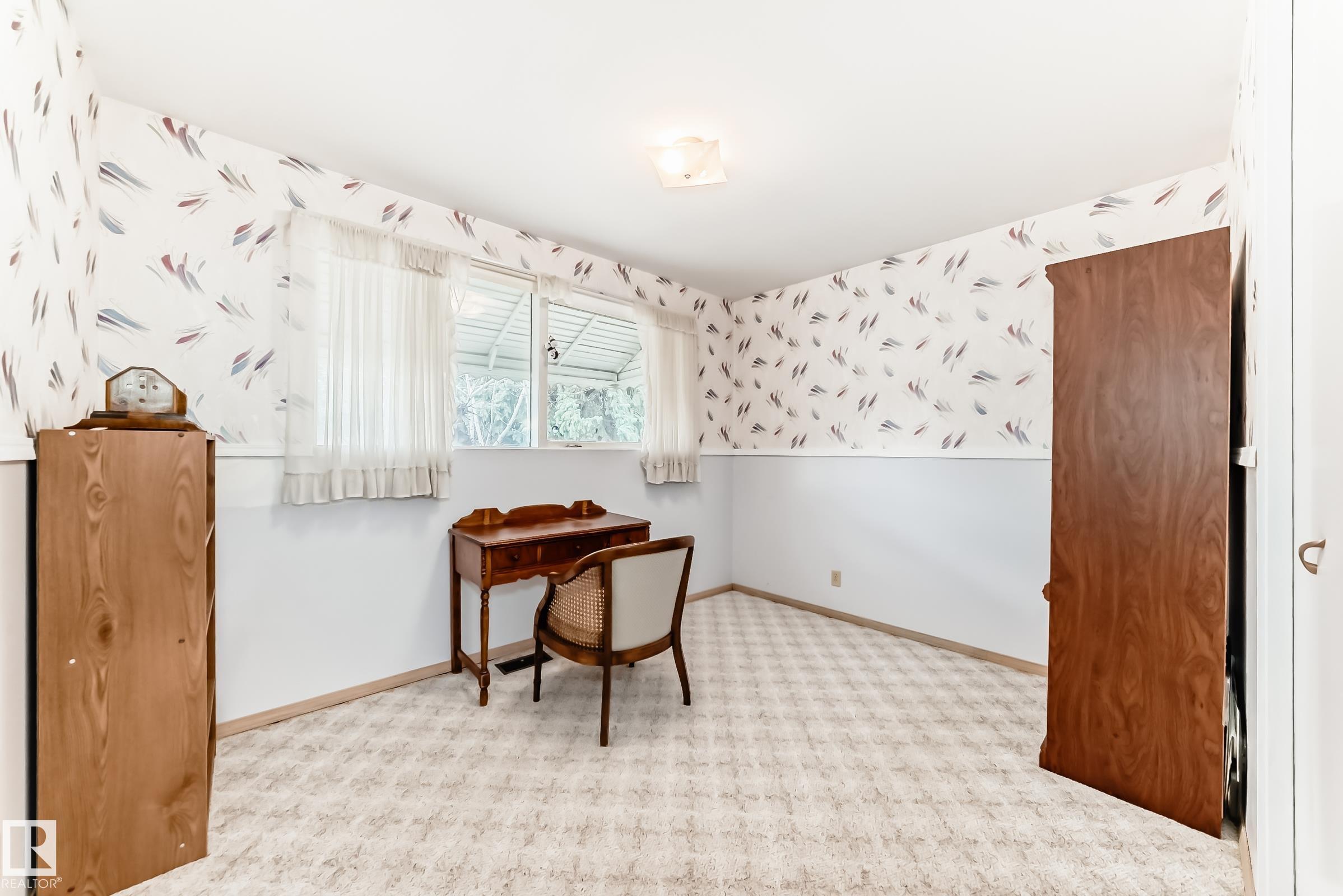 Photo 18 at 16331 109 Avenue NW, Mayfield, Edmonton