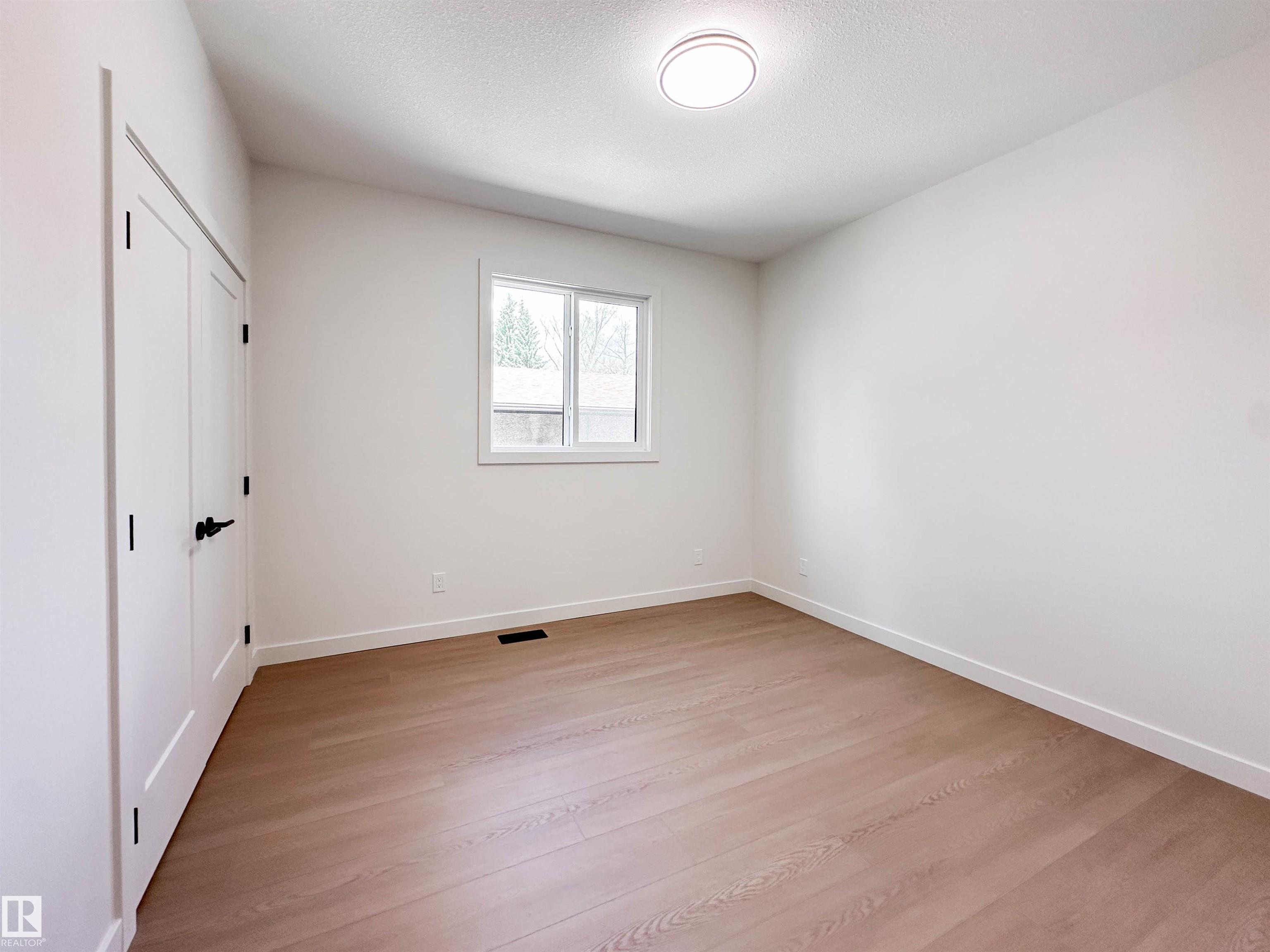 Photo 33 at 12342 131 Street NW, Sherbrooke, Edmonton