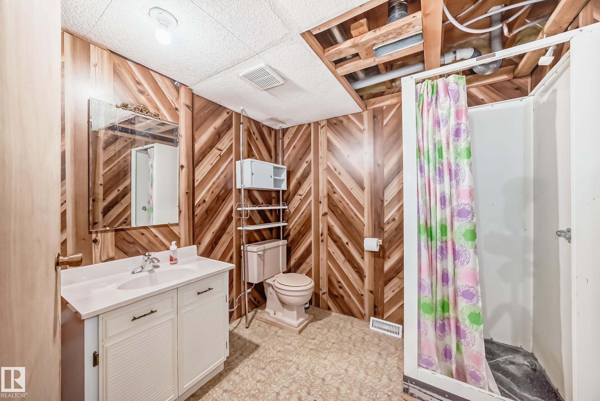 https://zimg.paragon.ice.com/ParagonImages/Property/PM/RAE/225402309/31/0/0/c6f98e51c34dcb0cd587f04111691fe0/1/40b1fc5436553ca230b63c37befbdca1/225402309-f8afcb70-b014-48f1-be77-d976d07777c3.JPG