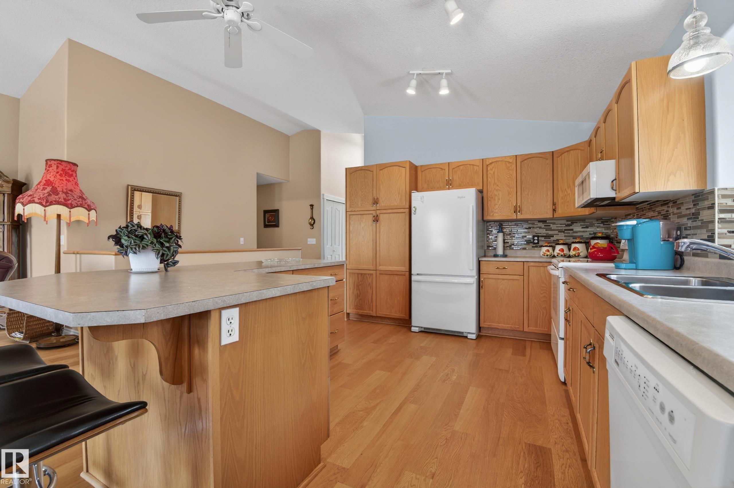 Photo 16 at 102 Bridgeview Drive, Bridgeview Fort Sask., Fort Saskatchewan