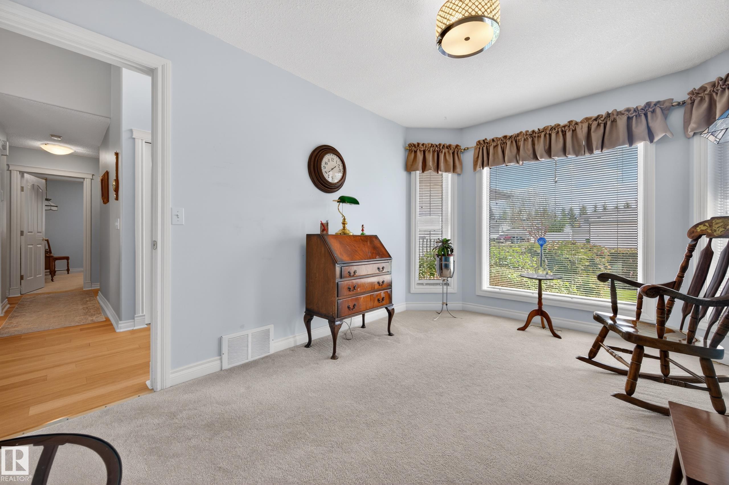 Photo 10 at 102 Bridgeview Drive, Bridgeview Fort Sask., Fort Saskatchewan