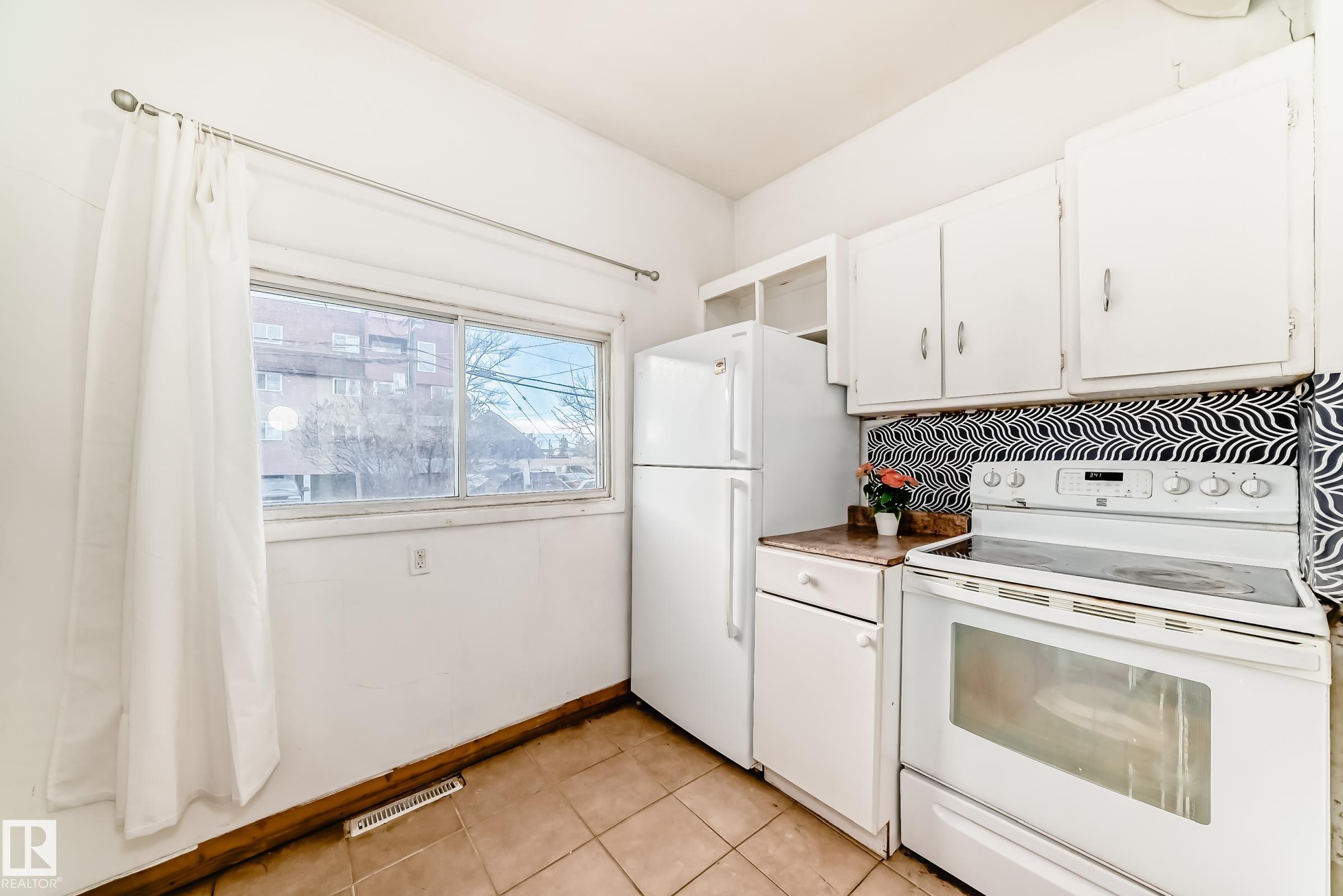 10564 92 Street NW, Boyle Street, Edmonton