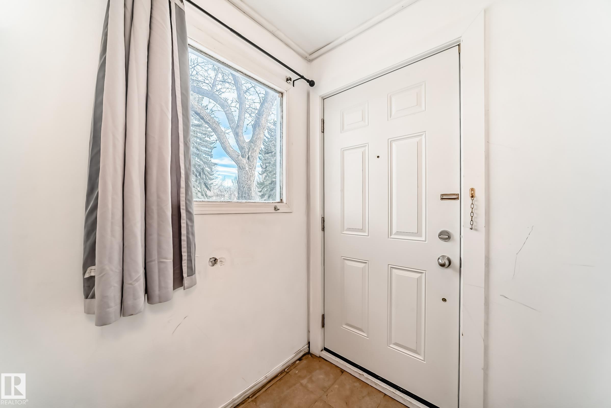 10564 92 Street NW, Boyle Street, Edmonton