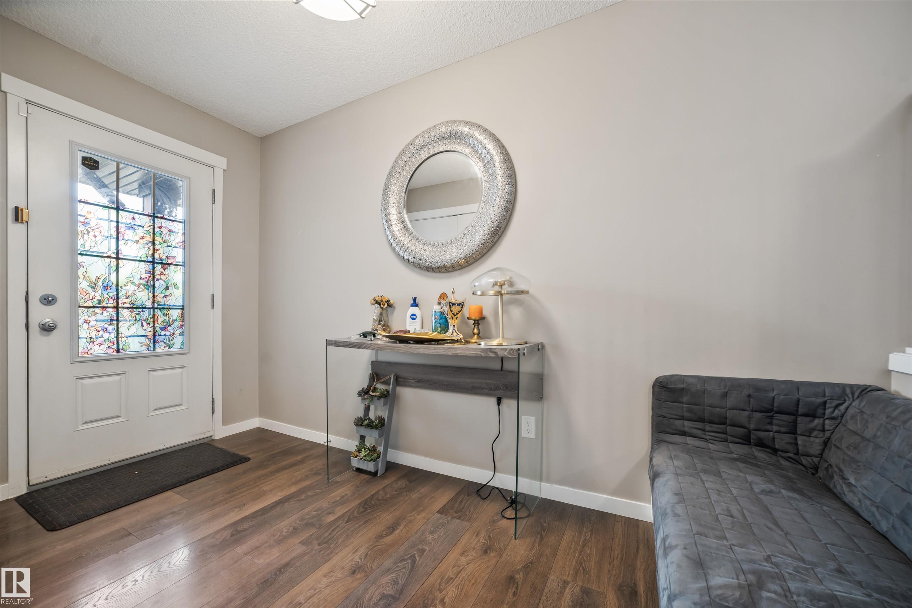 https://zimg.paragon.ice.com/ParagonImages/Property/PM/RAE/225402322/7/0/0/bee4e38a561eb941c0b6c765548278dd/1/90b09ab728257914fa5044aee65c10e1/225402322-57668b27-6a0f-494e-8ccf-a11ac676f809.JPG