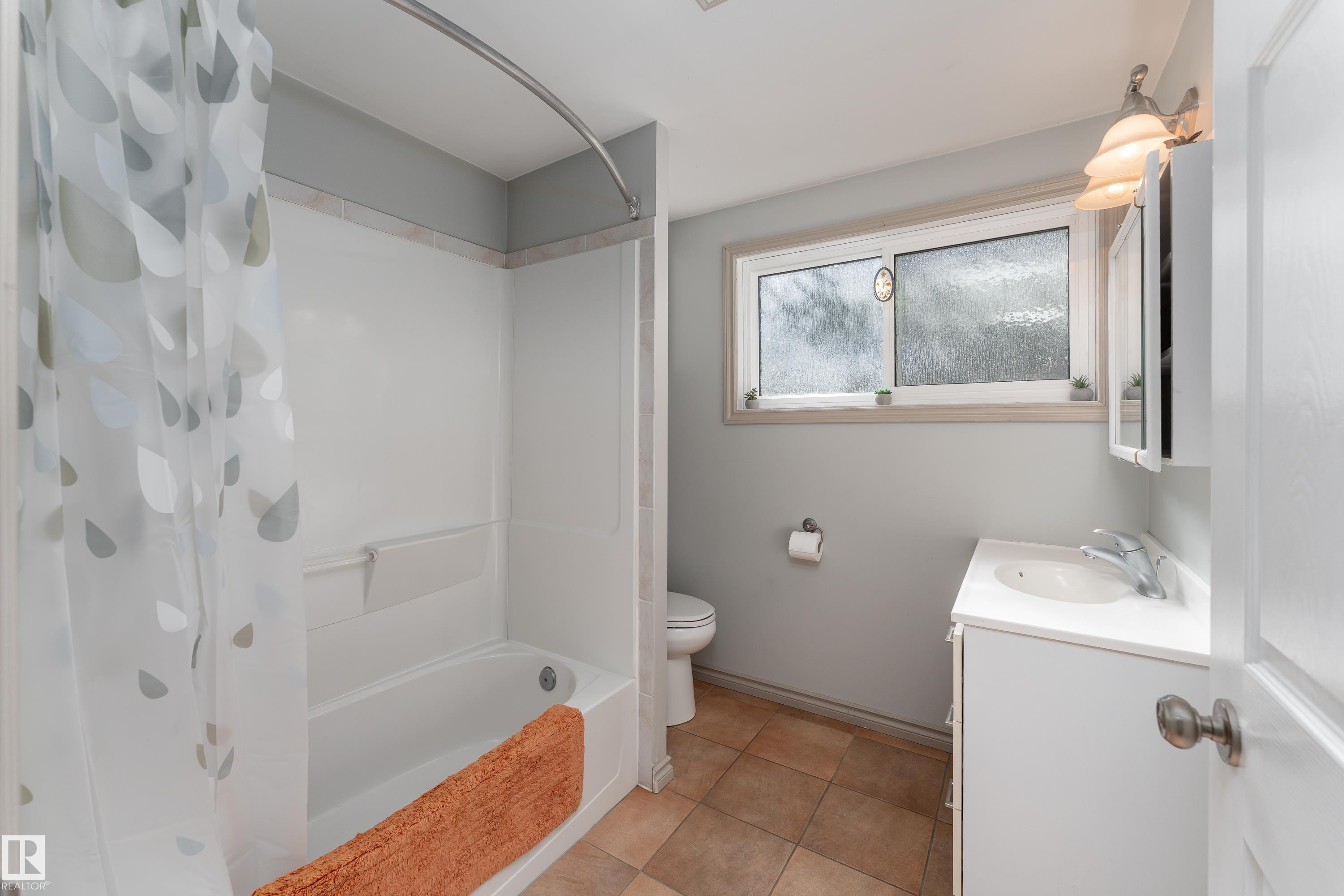 Photo 18 at 185 - 51268 Rge Road 204, Hastings Lake, Rural Strathcona County
