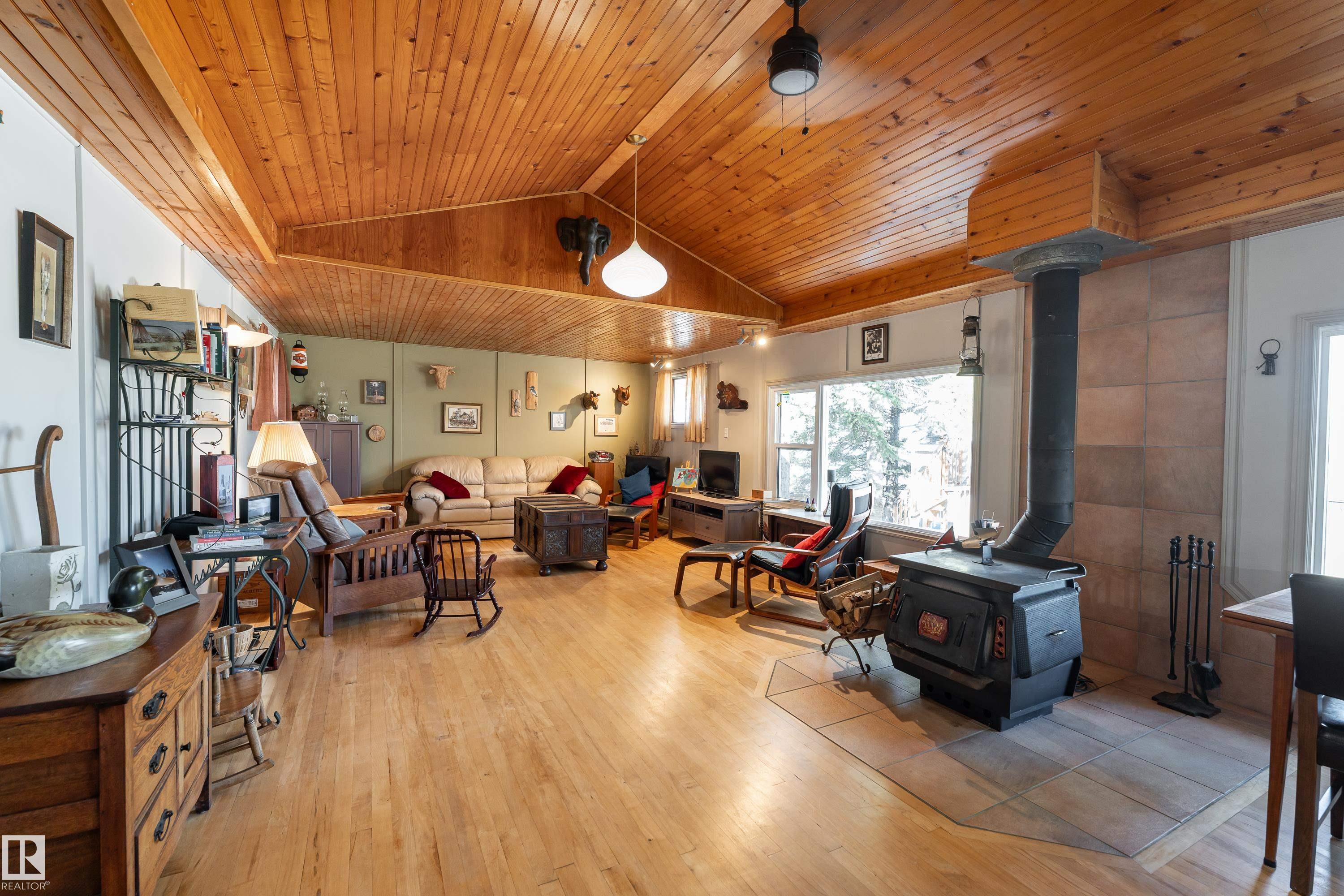 Photo 6 at 185 - 51268 Rge Road 204, Hastings Lake, Rural Strathcona County