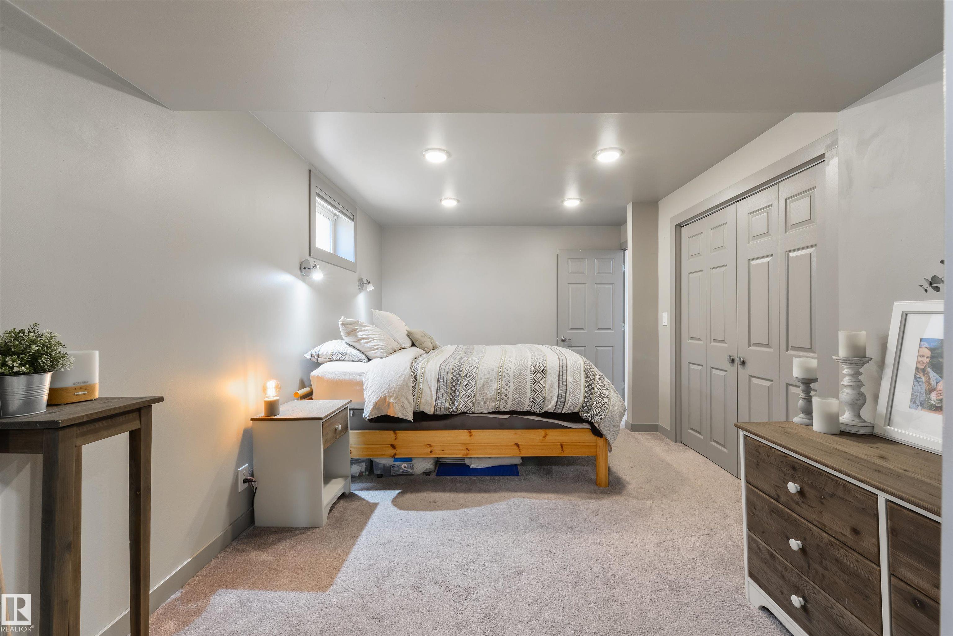 Photo 20 at 12925 87 Street NW, Killarney, Edmonton