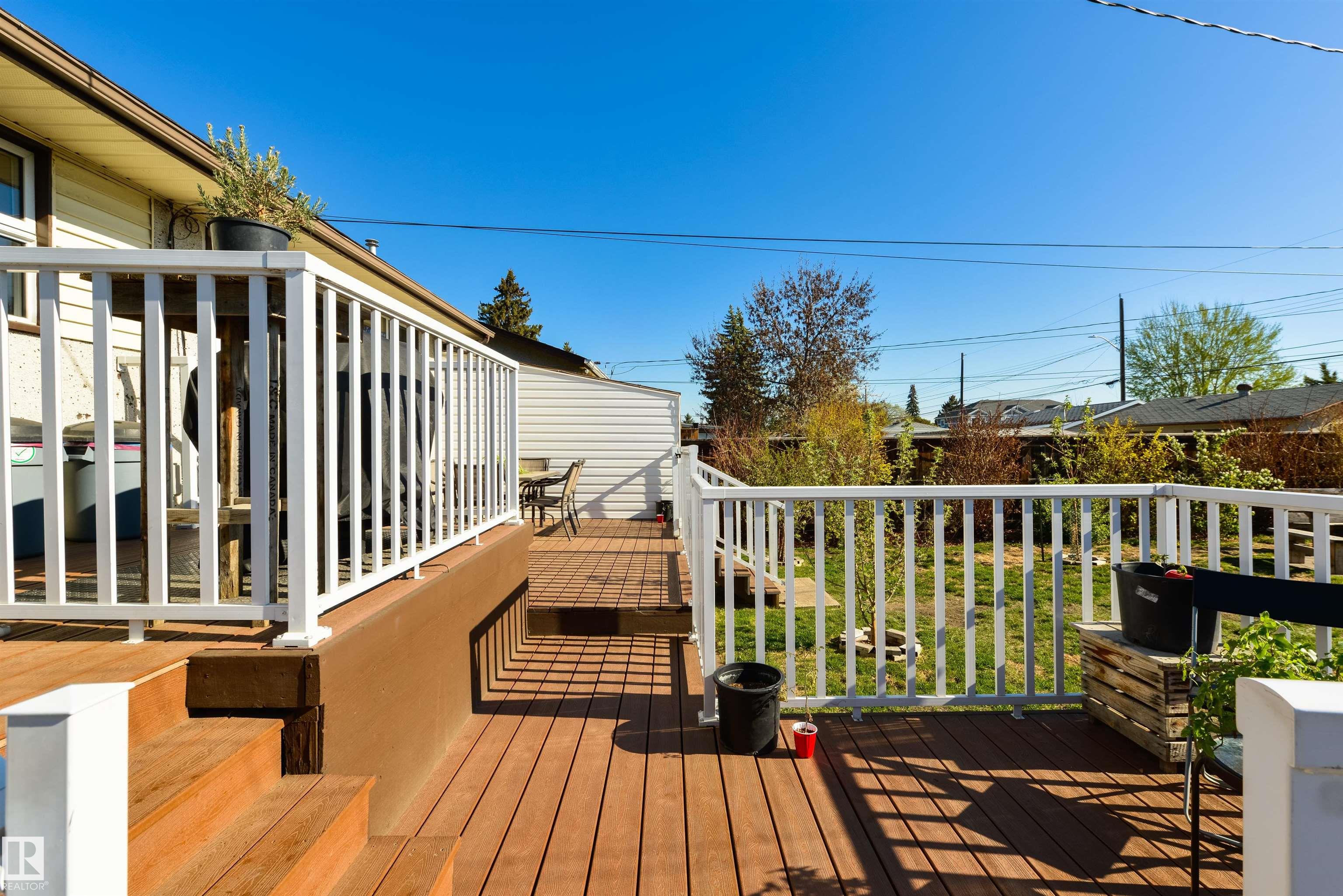 Photo 27 at 12925 87 Street NW, Killarney, Edmonton