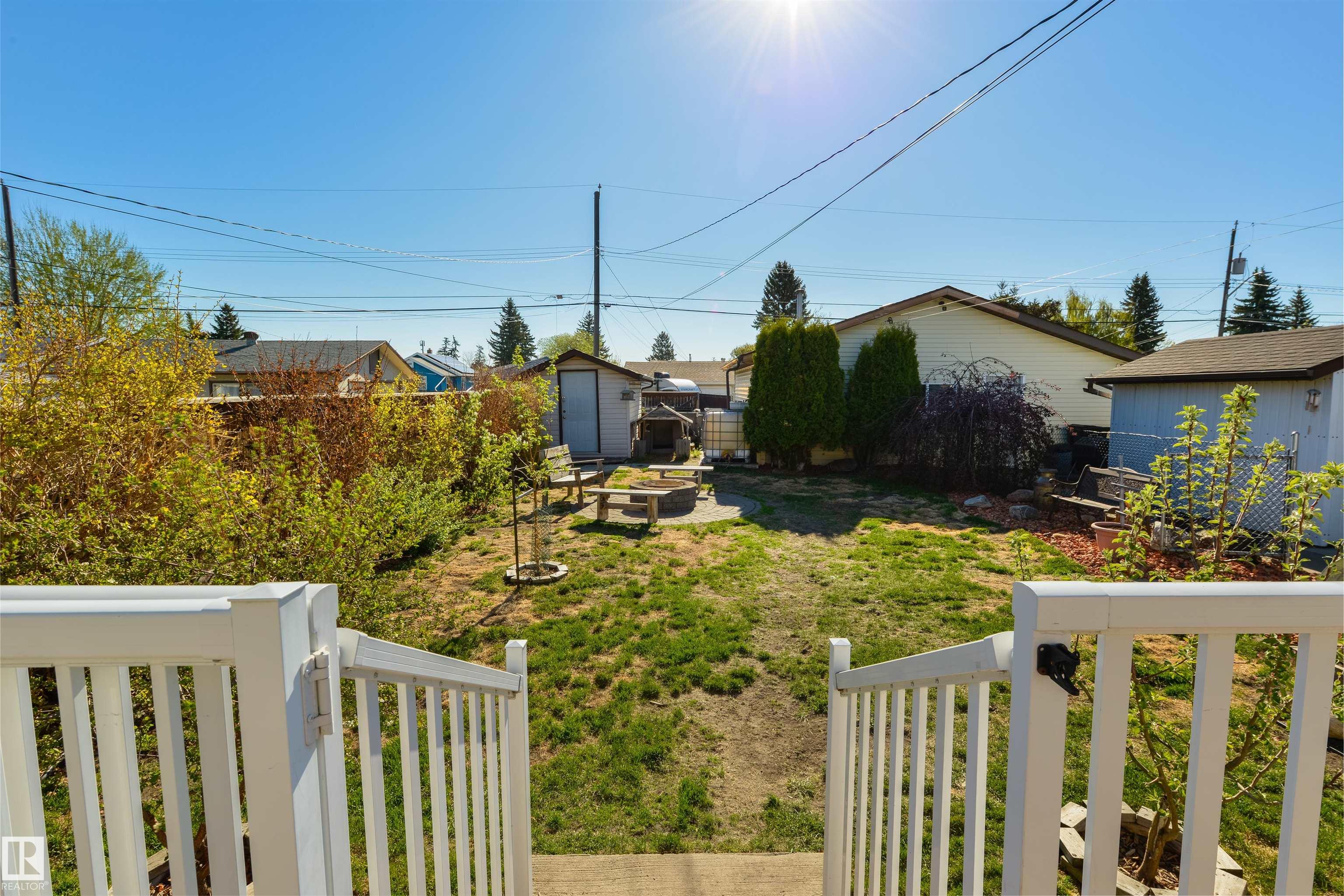 Photo 28 at 12925 87 Street NW, Killarney, Edmonton