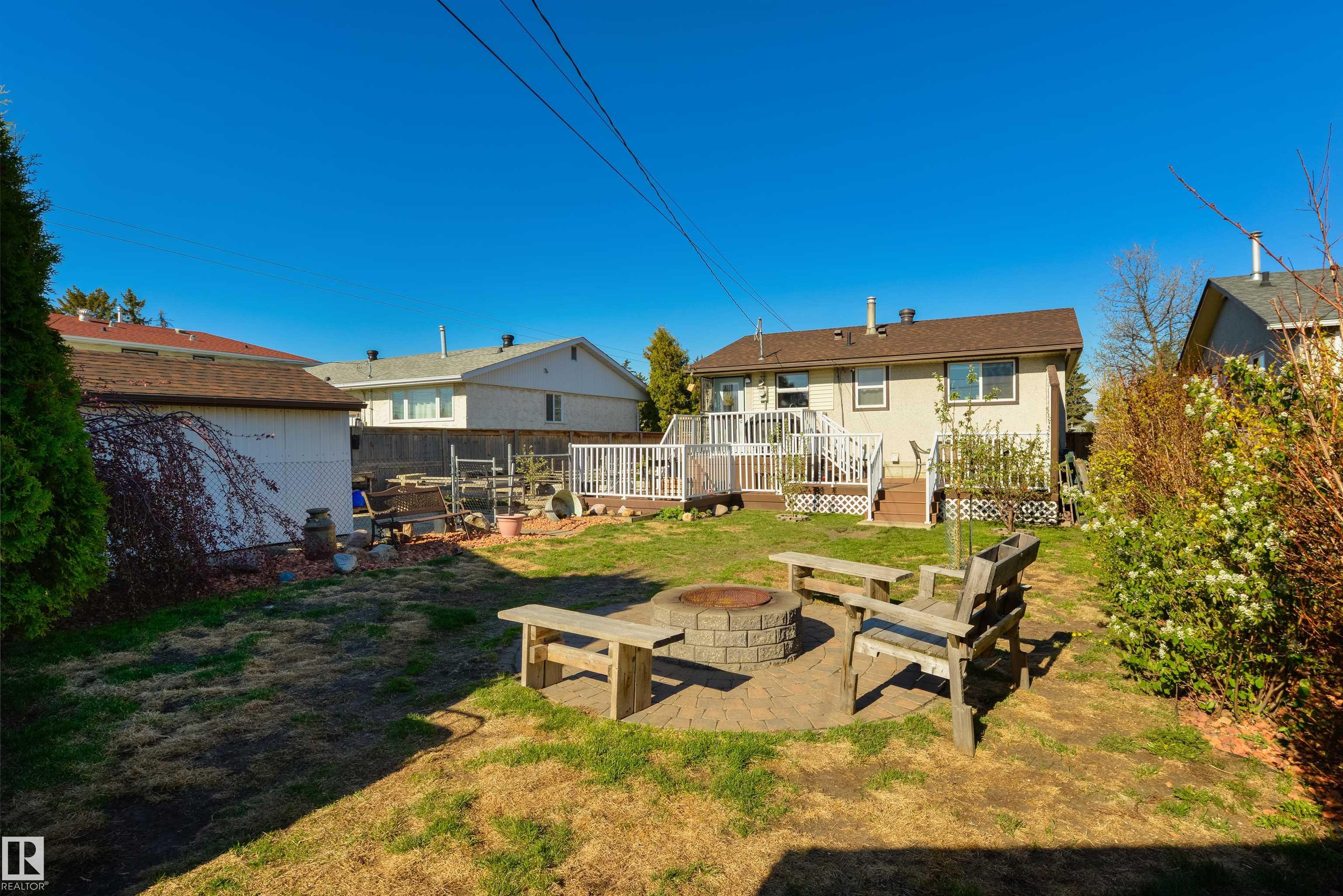 Photo 30 at 12925 87 Street NW, Killarney, Edmonton