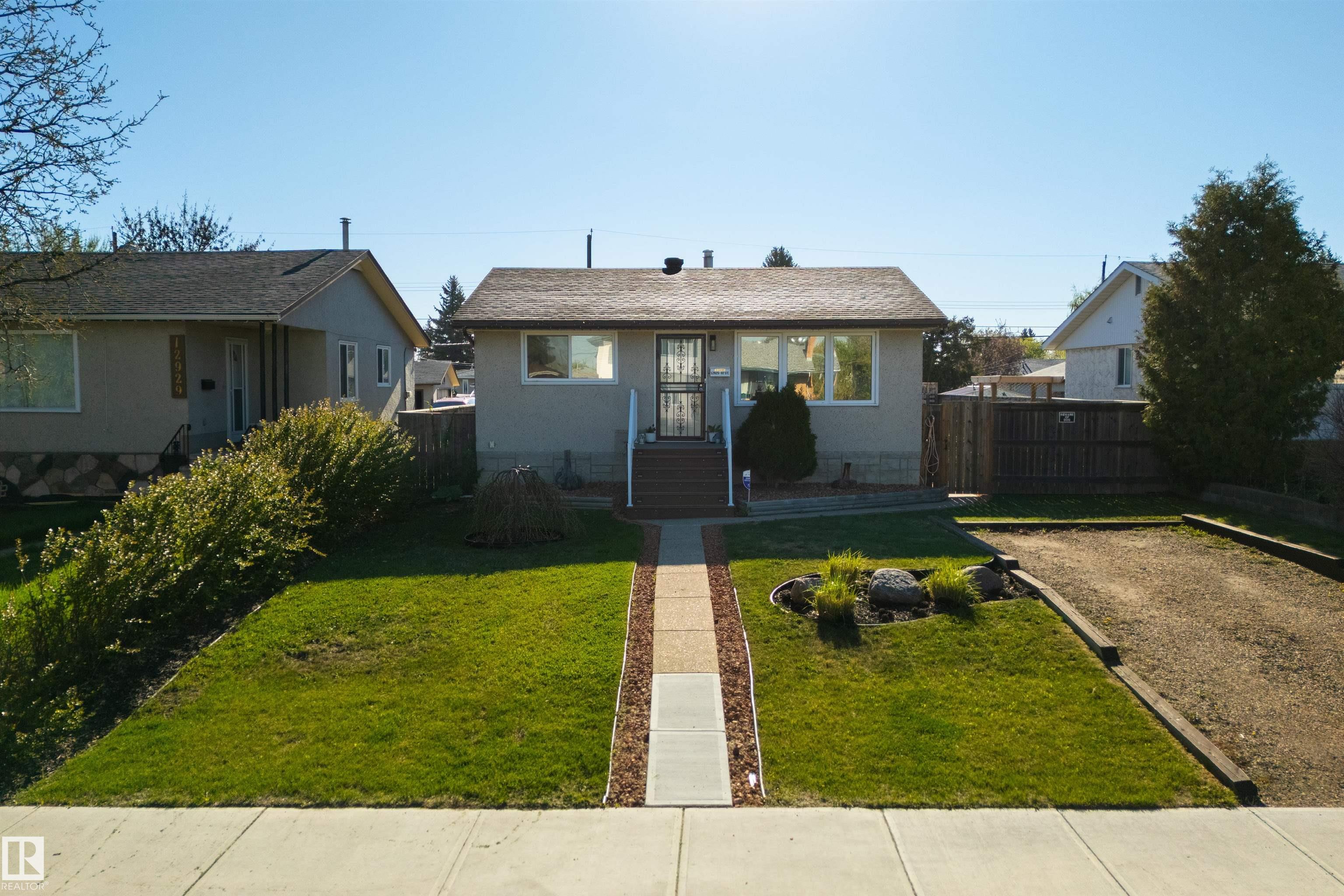 Photo 34 at 12925 87 Street NW, Killarney, Edmonton