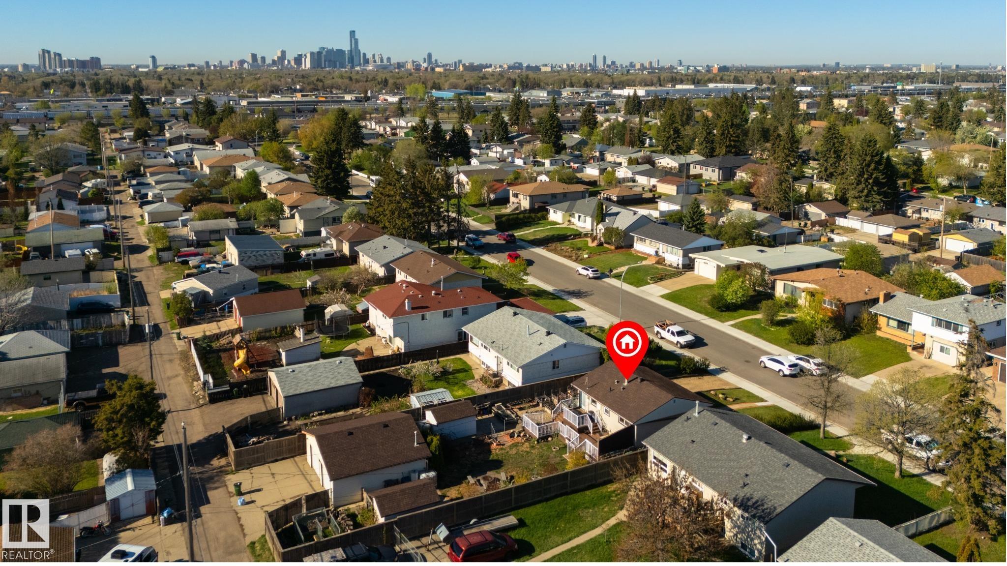 Photo 38 at 12925 87 Street NW, Killarney, Edmonton