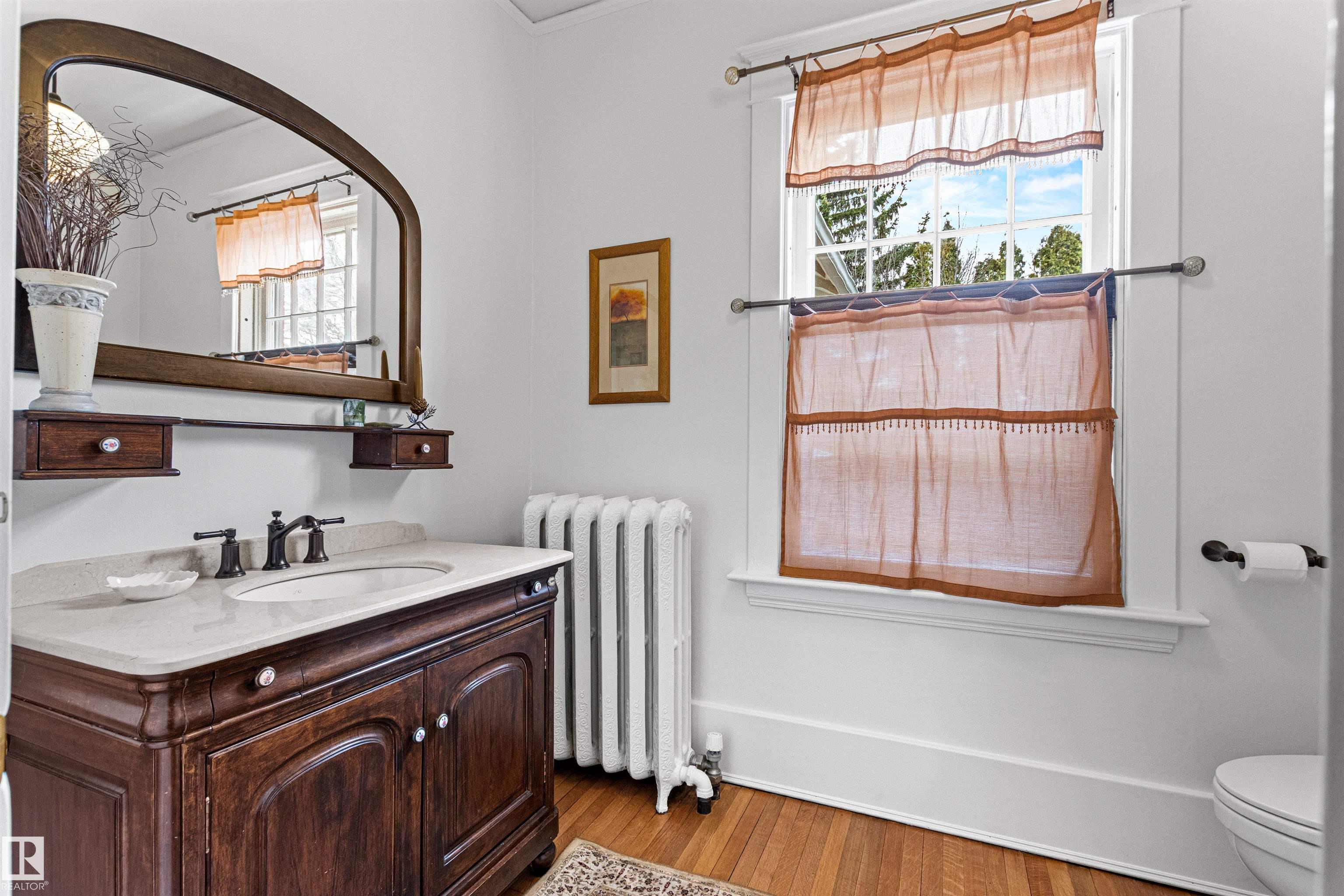 Photo 32 at 6210 Ada Boulevard NW, Highlands, Edmonton