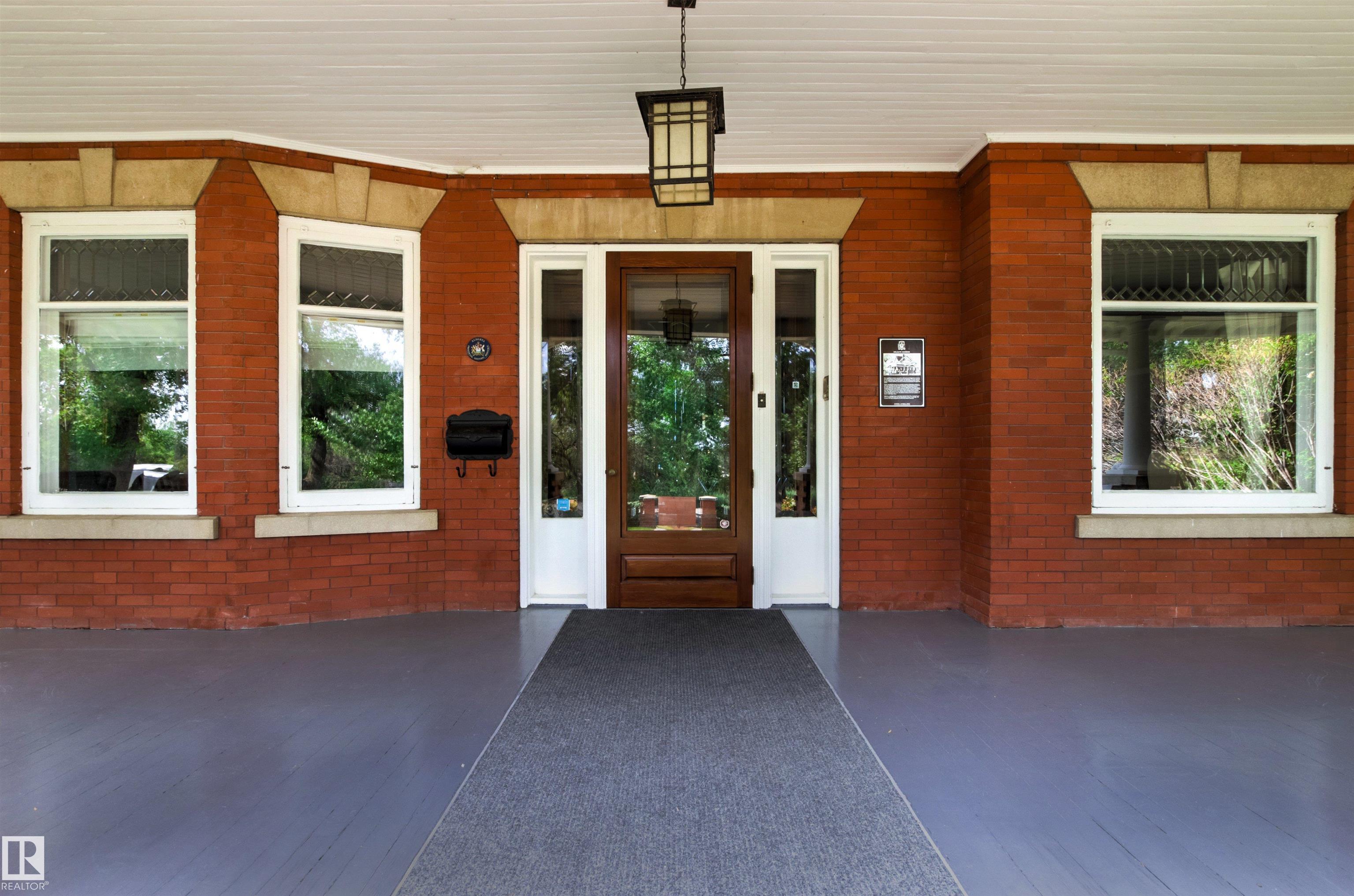 Photo 8 at 6210 Ada Boulevard NW, Highlands, Edmonton