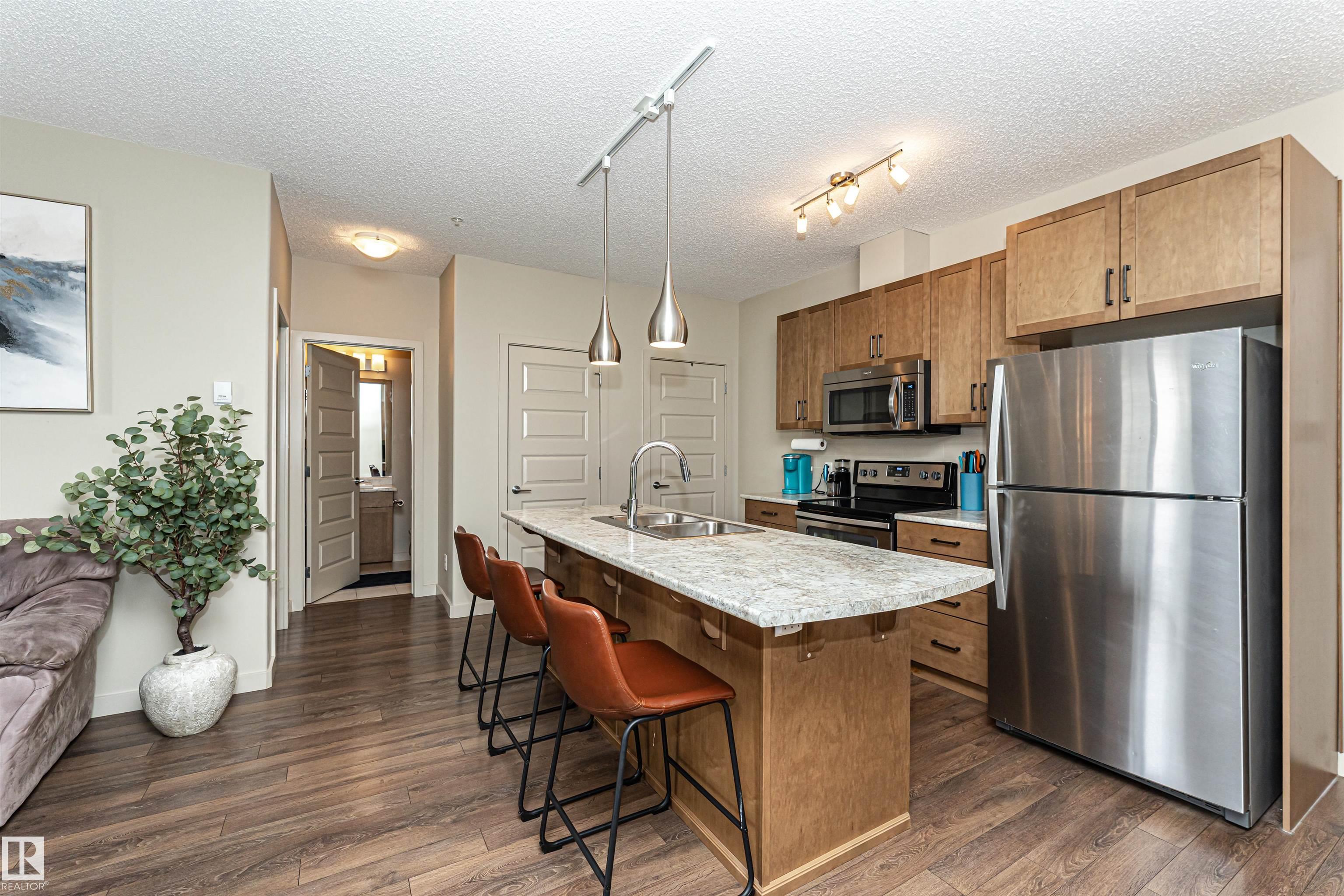225 - 503 Albany Way NW, Albany, Edmonton