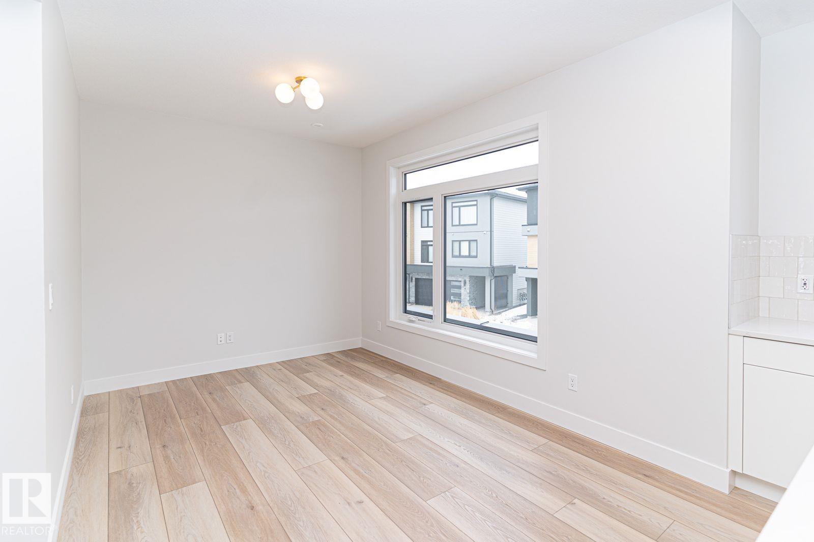 https://zimg.paragon.ice.com/ParagonImages/Property/PM/RAE/225402345/7/0/0/06c132b0060867d1ec3f647bc27f9d6b/1/cb071e2a85231e3a31f09b27e1c44884/225402345-f2fb2b6d-0534-4186-a95a-089ef5582c22.JPG