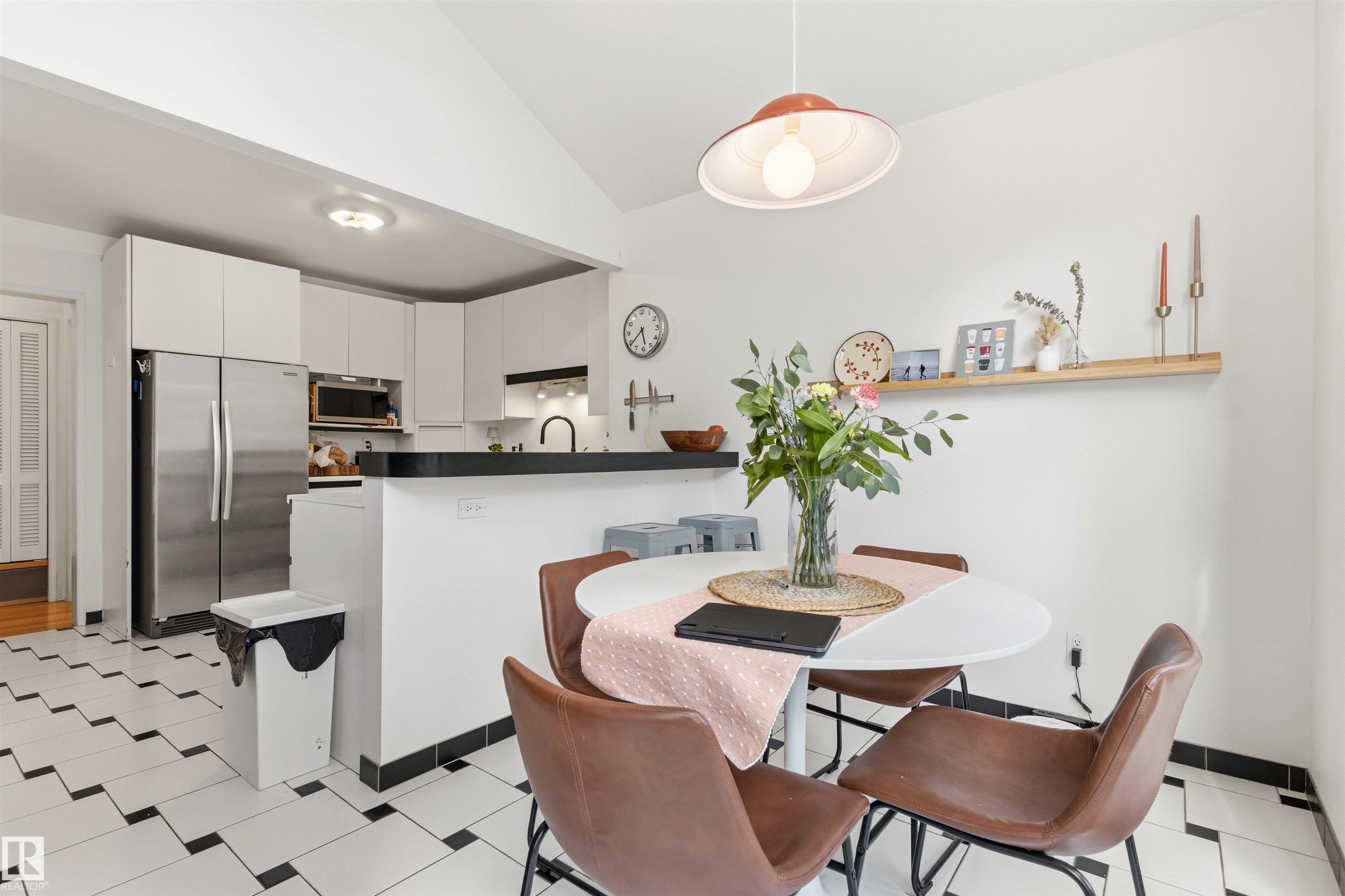 Photo 18 at 11415 73 Avenue NW, Belgravia, Edmonton