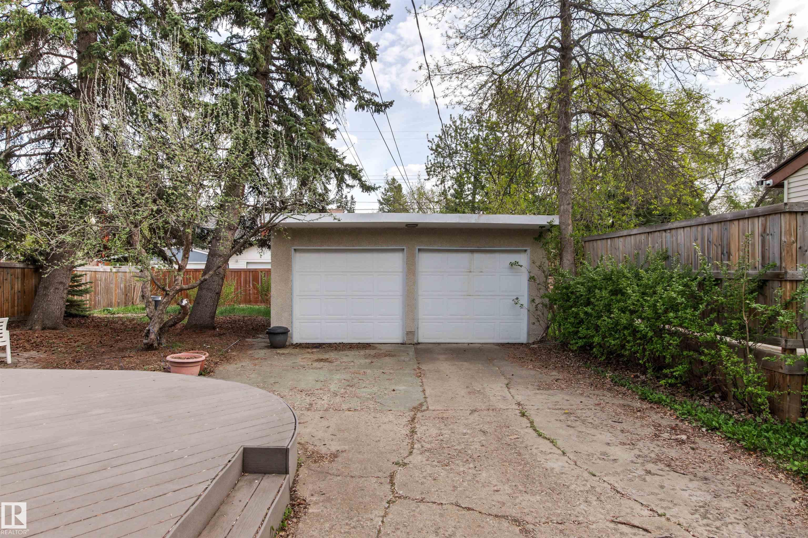 Photo 47 at 11415 73 Avenue NW, Belgravia, Edmonton