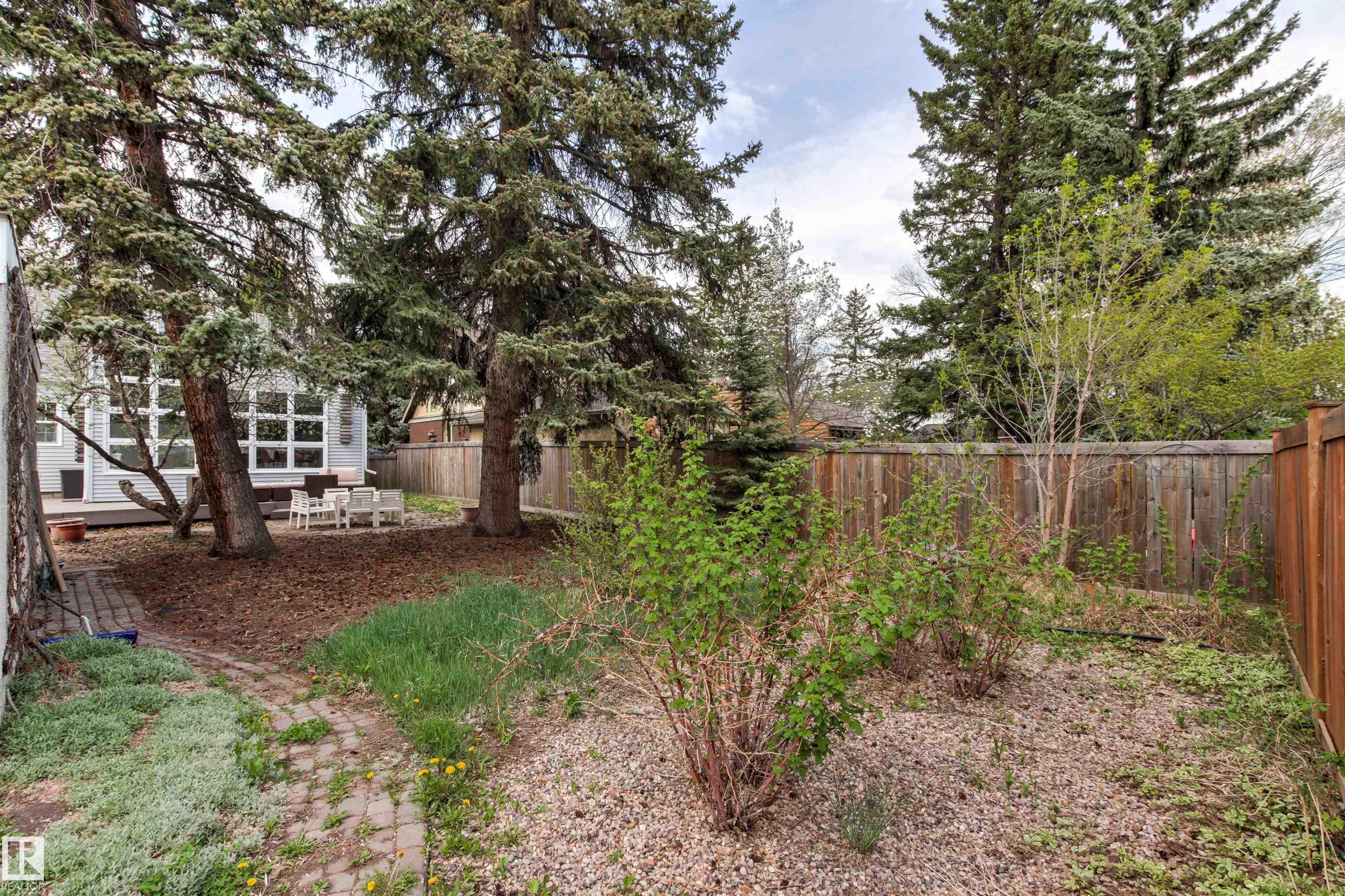 Photo 52 at 11415 73 Avenue NW, Belgravia, Edmonton