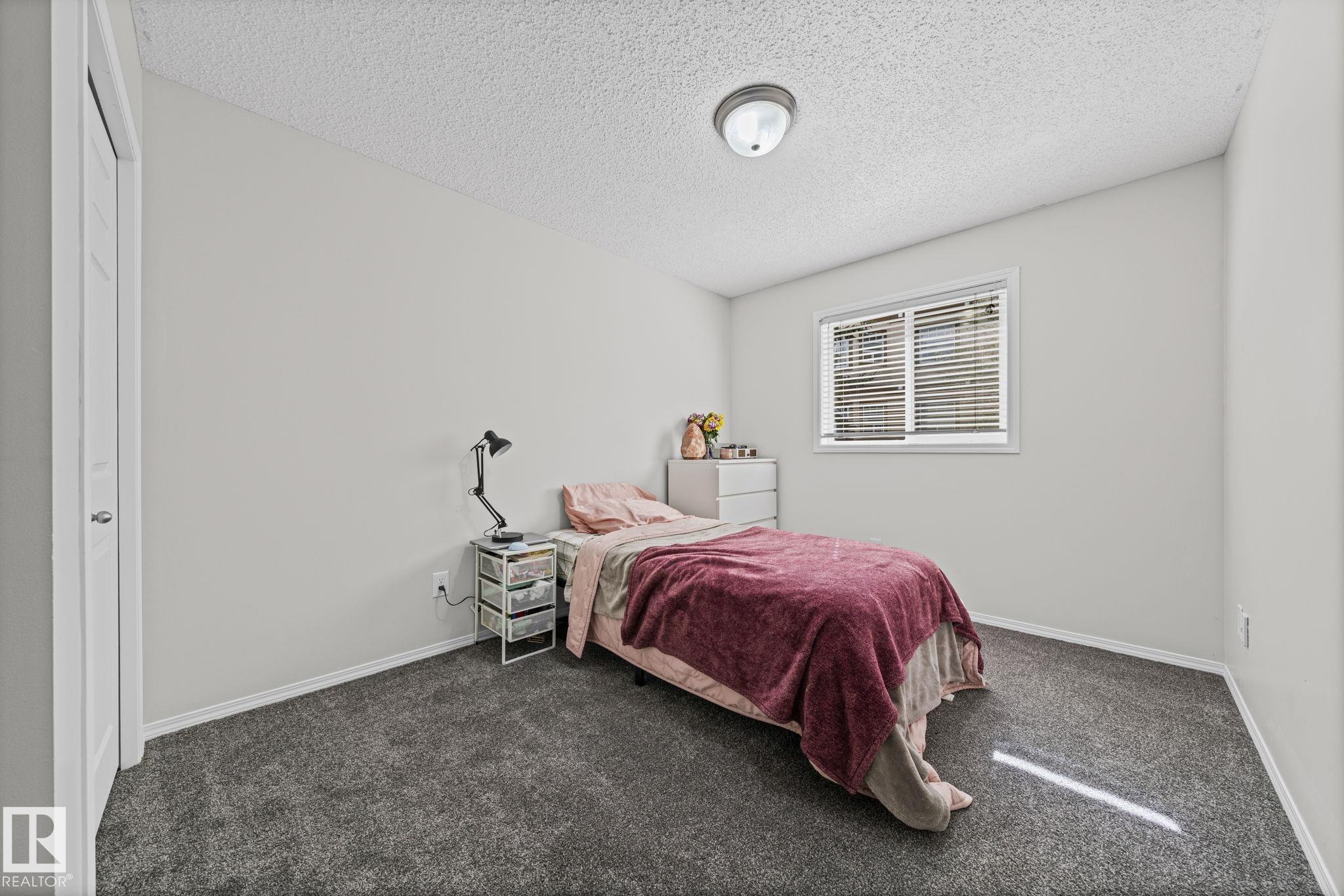 Photo 22 at 97 - 2021 Grantham Court NW, Glastonbury, Edmonton