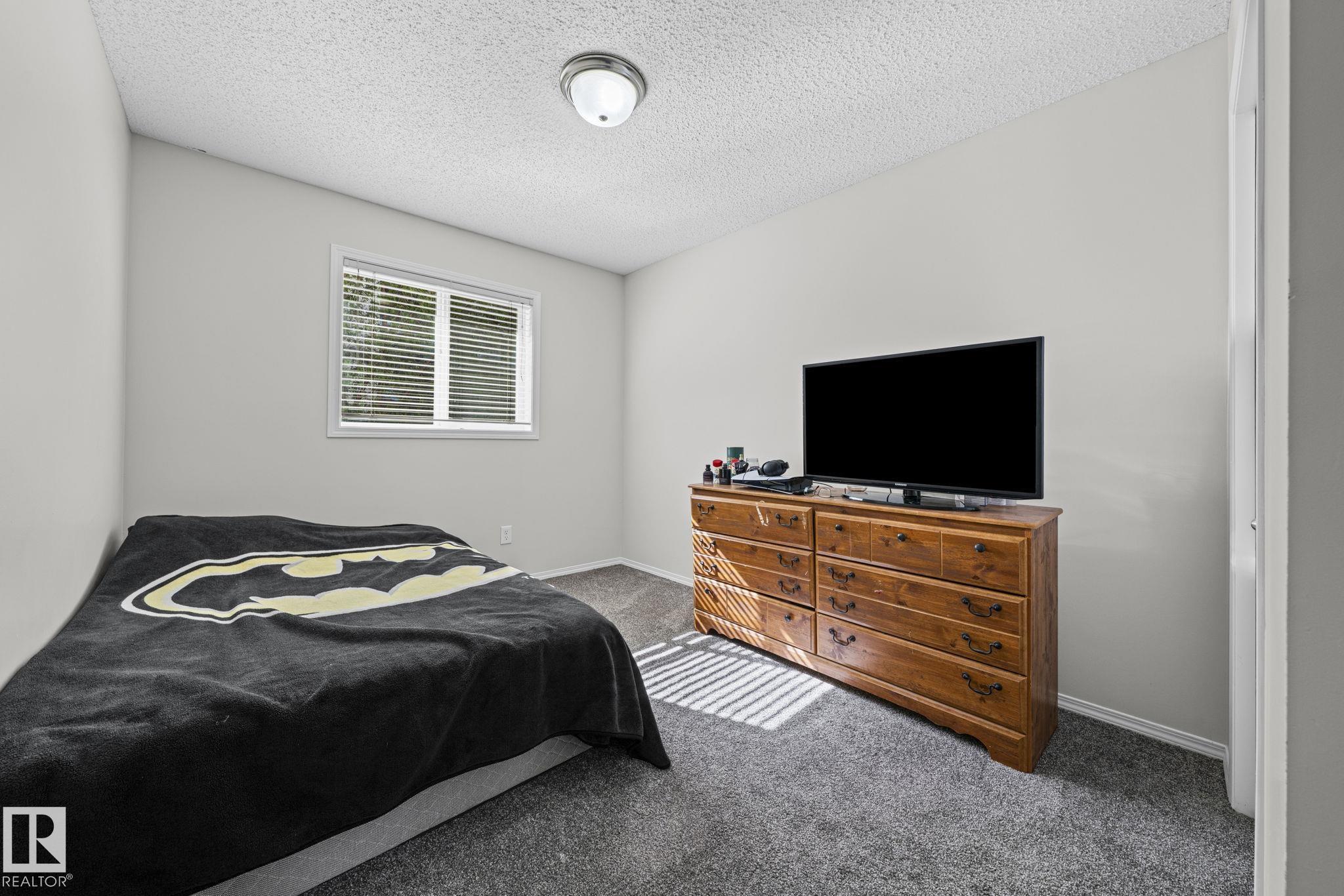 Photo 25 at 97 - 2021 Grantham Court NW, Glastonbury, Edmonton