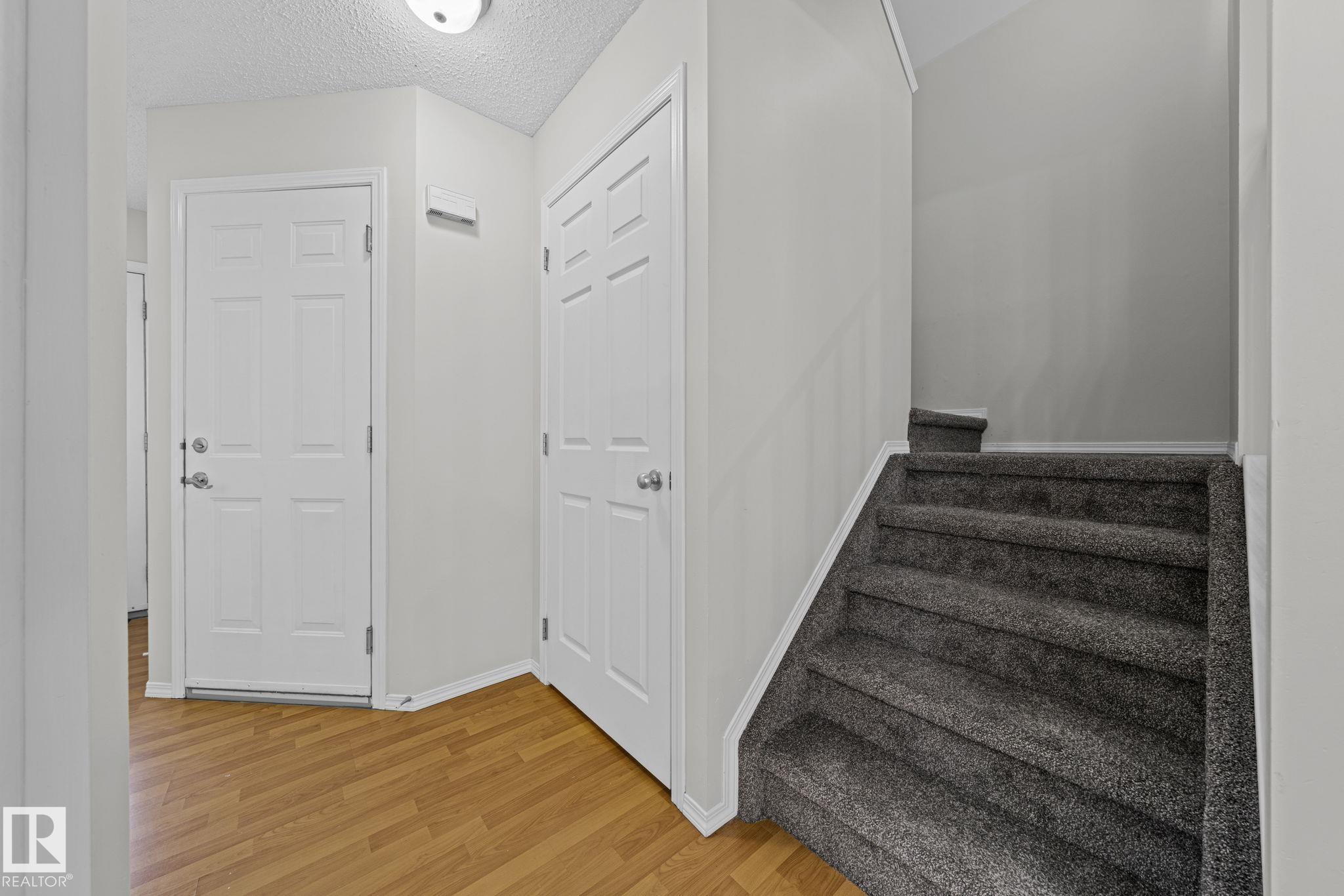Photo 7 at 97 - 2021 Grantham Court NW, Glastonbury, Edmonton