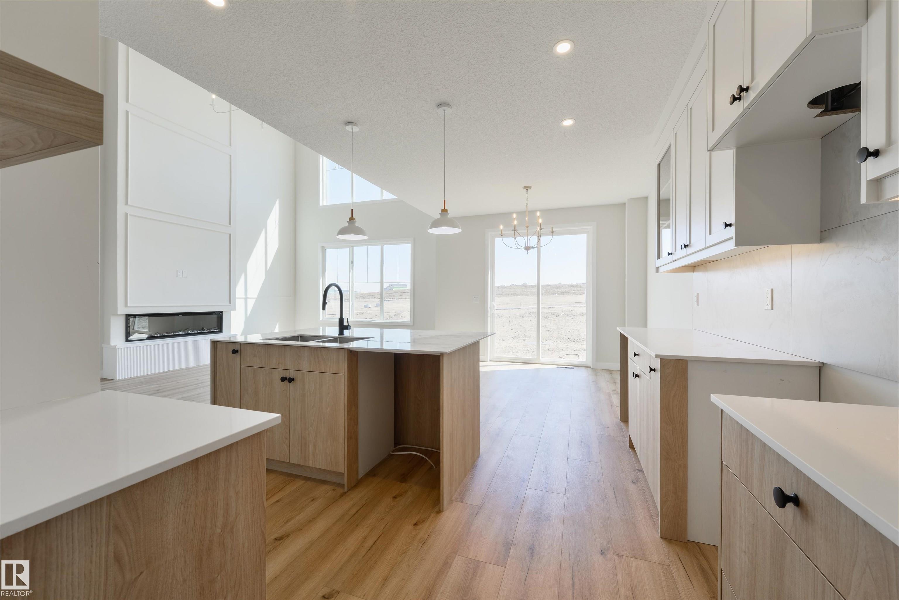Photo 19 at 1443 Osprey crest NW, Hawks Ridge, Edmonton