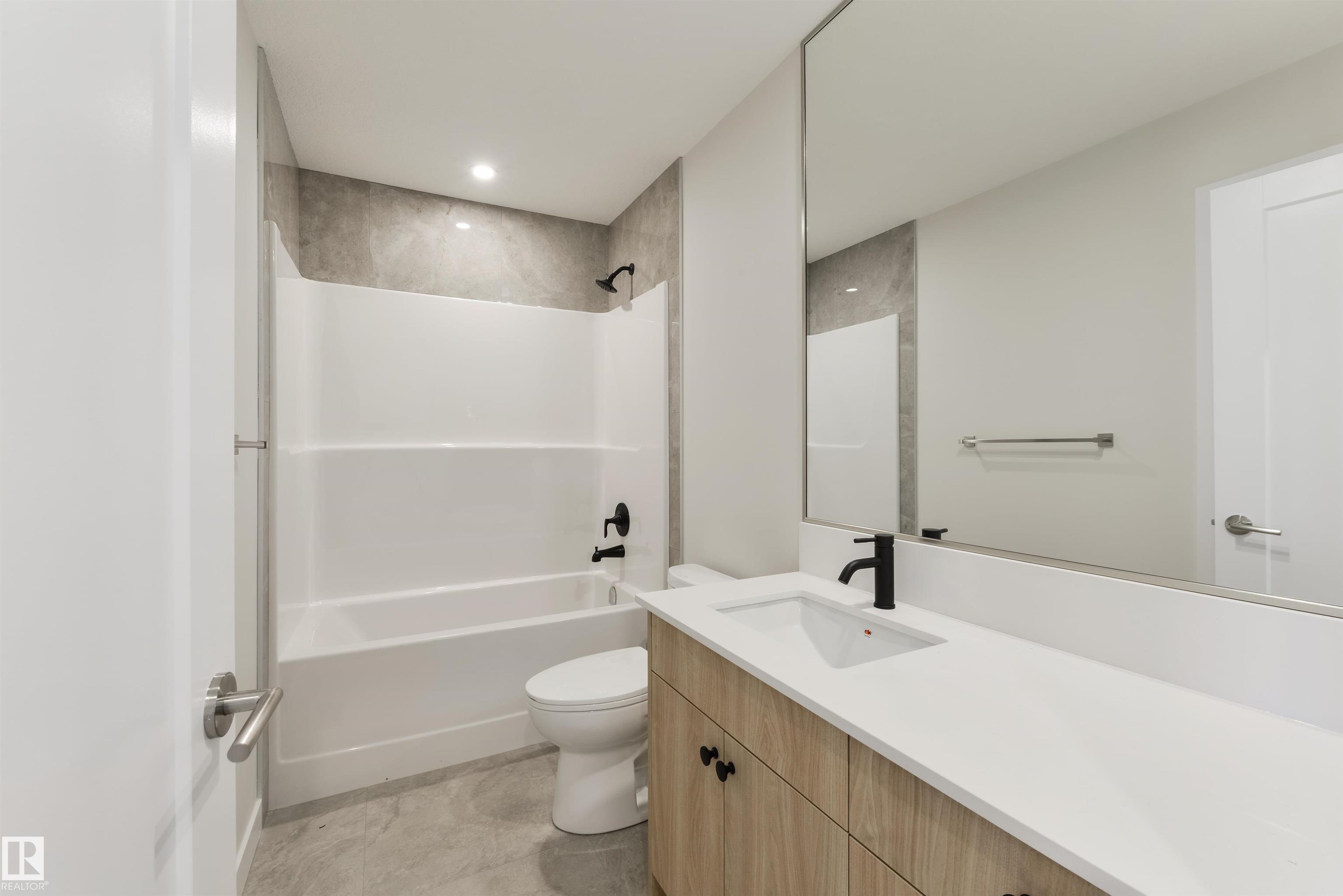 Photo 31 at 1443 Osprey crest NW, Hawks Ridge, Edmonton