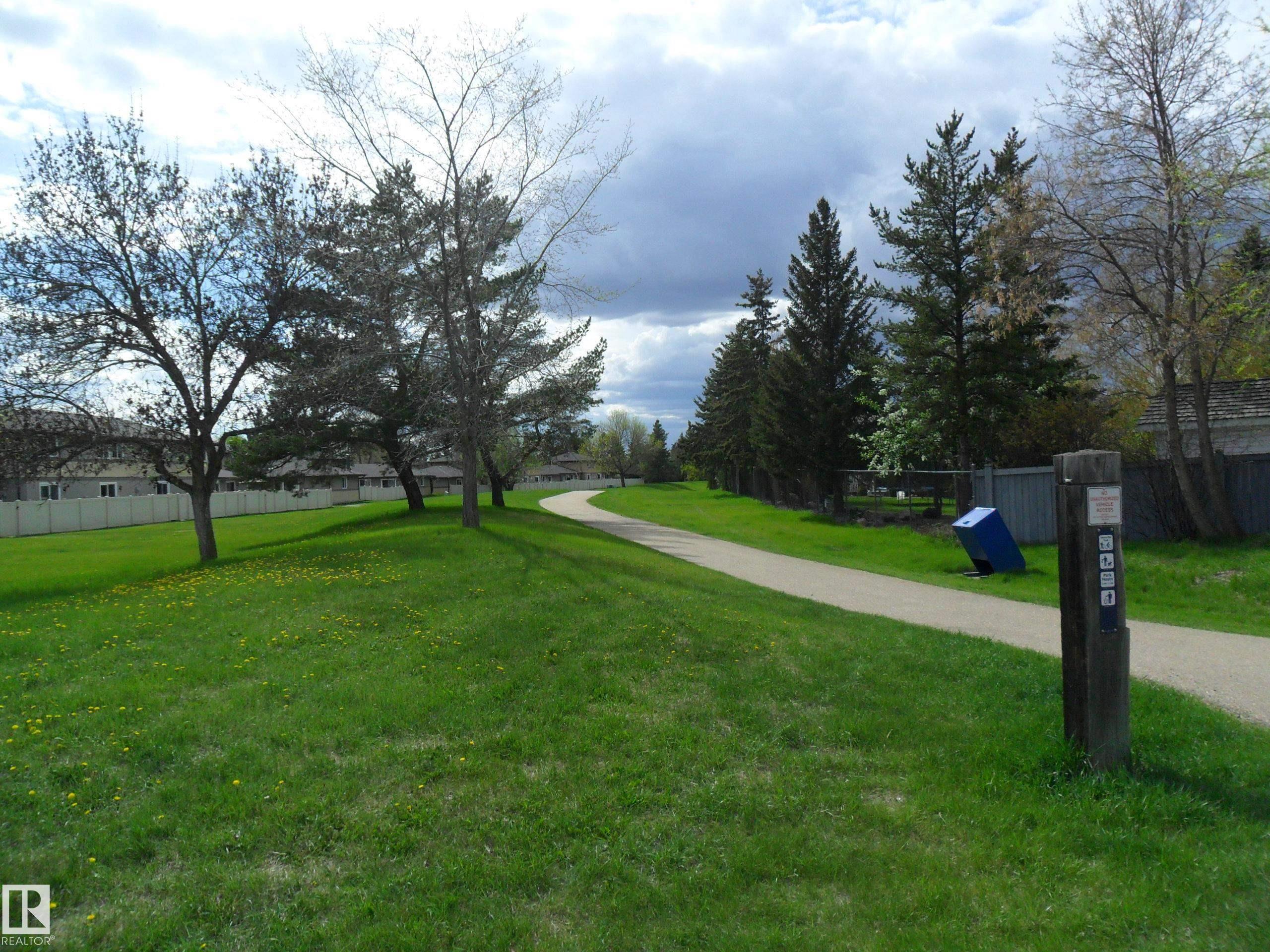 Photo 18 at 66 - 8930 99 Avenue, Pineview Fort Sask., Fort Saskatchewan