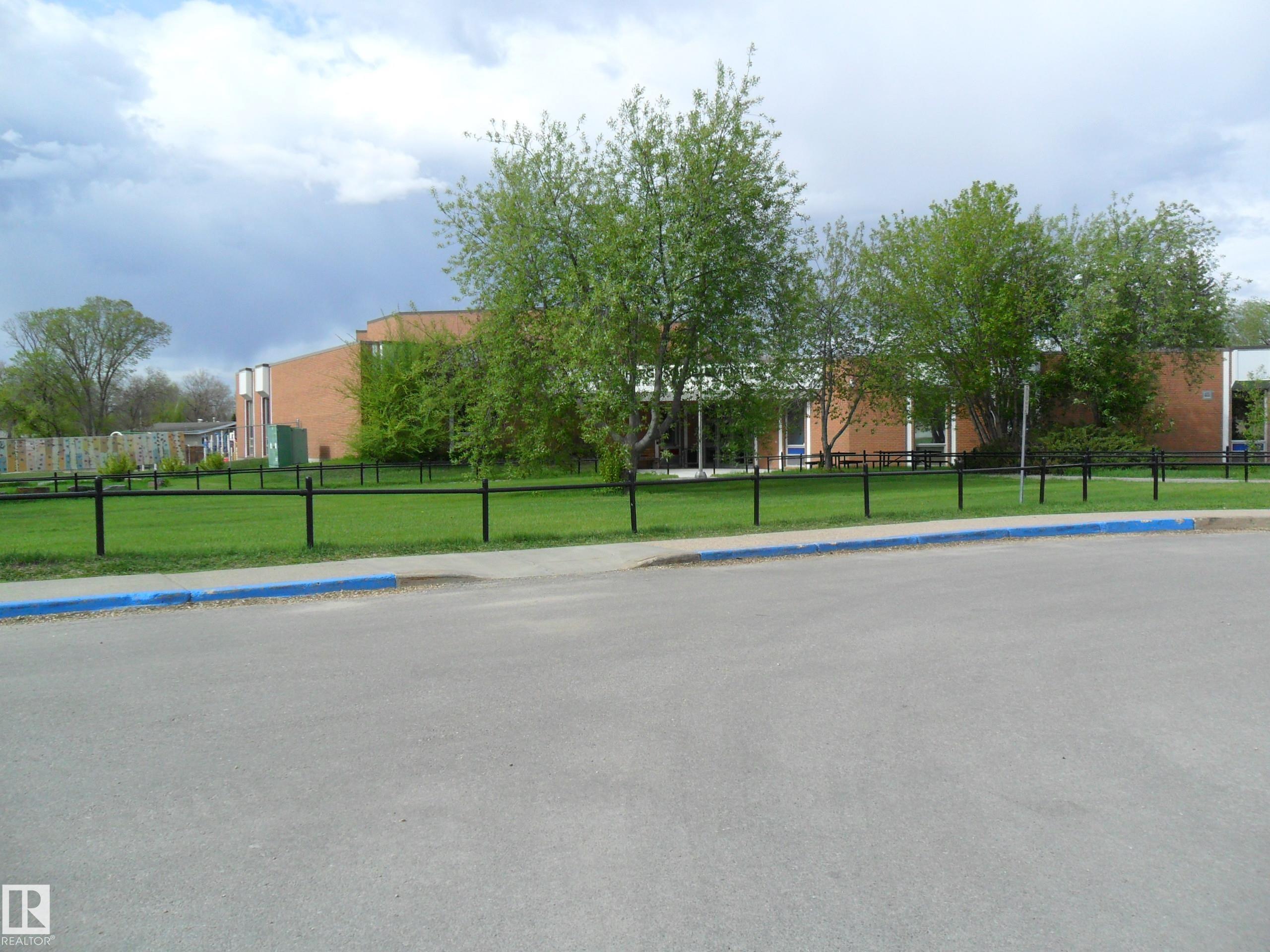 Photo 22 at 66 - 8930 99 Avenue, Pineview Fort Sask., Fort Saskatchewan