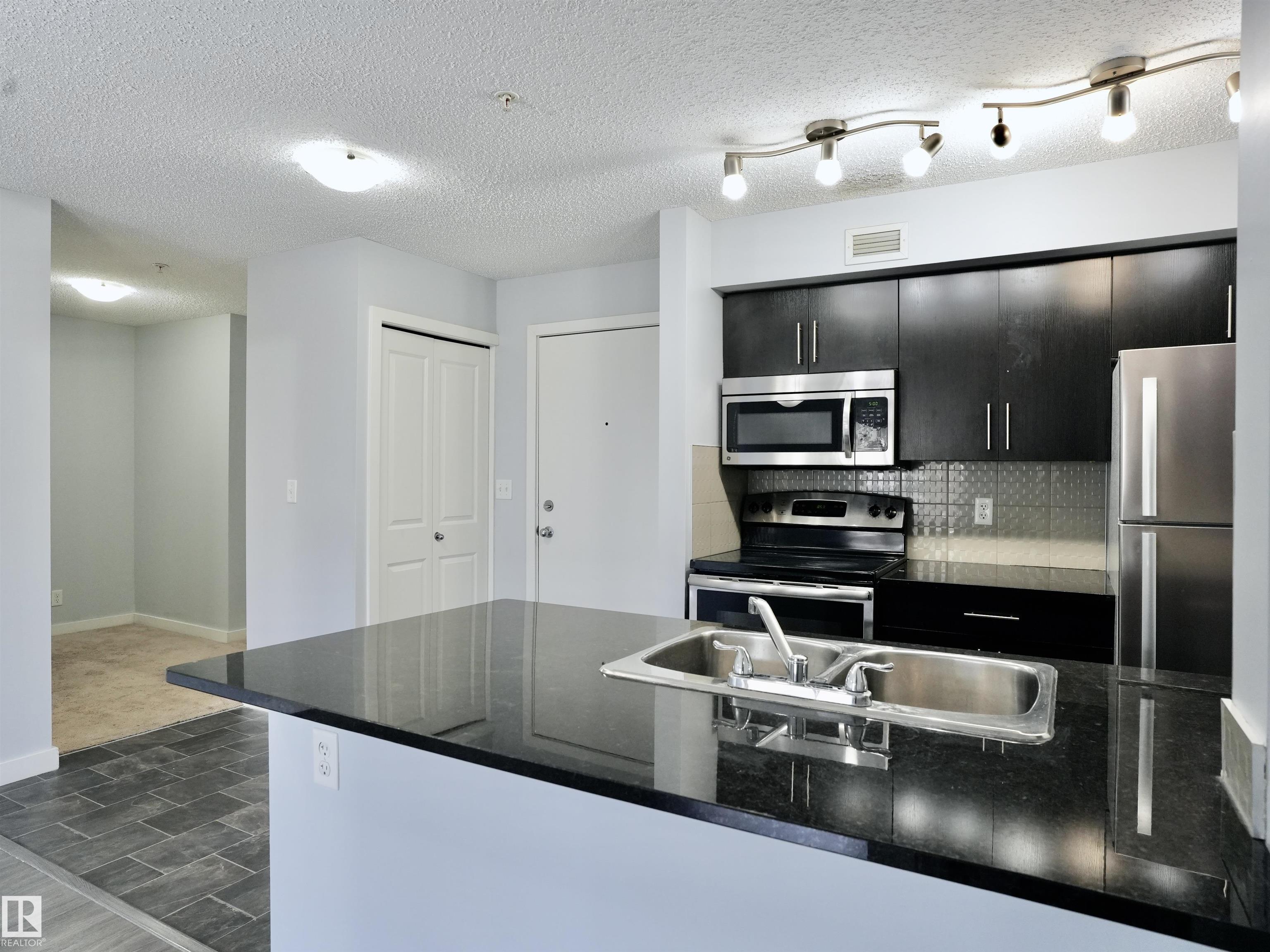 320 - 5816 Mullen Place NW, MacTaggart, Edmonton
