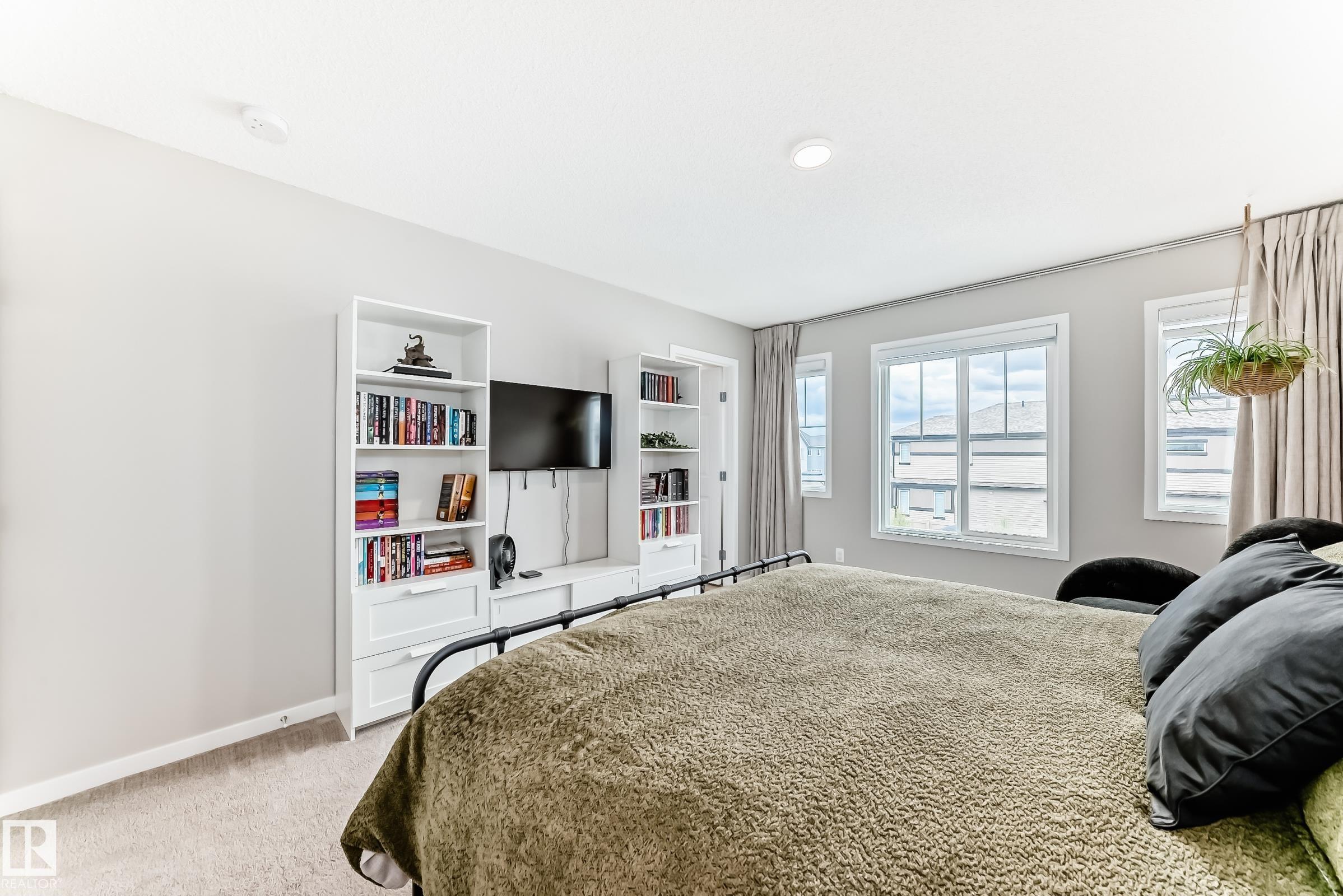 Photo 12 at 22566 99a Avenue NW, Secord, Edmonton