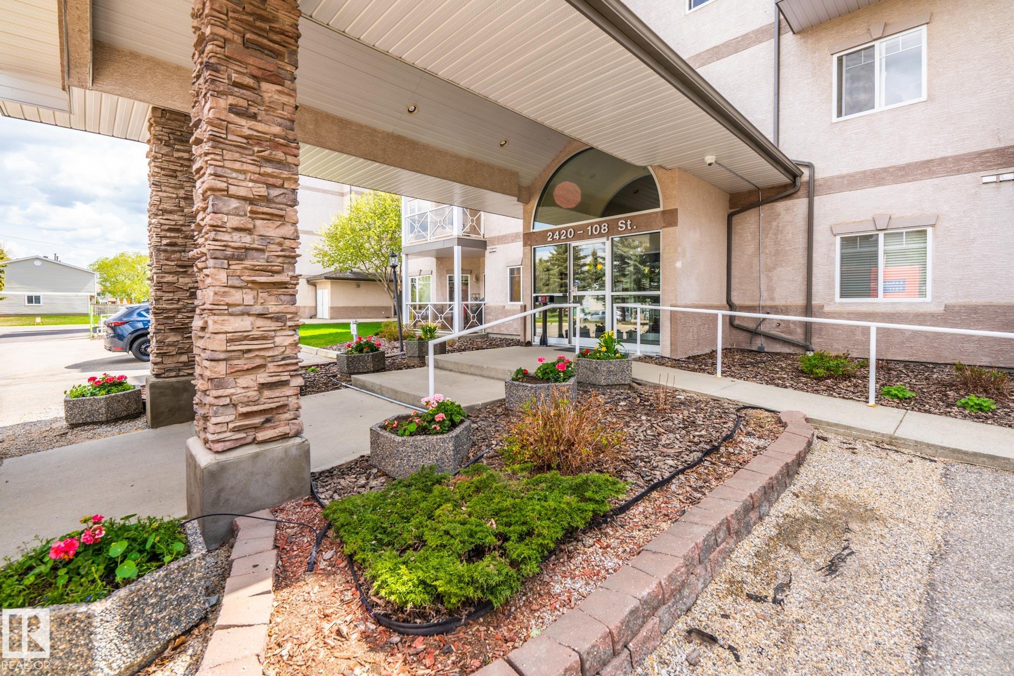 210 - 2420 108 Street NW, Ermineskin, Edmonton
