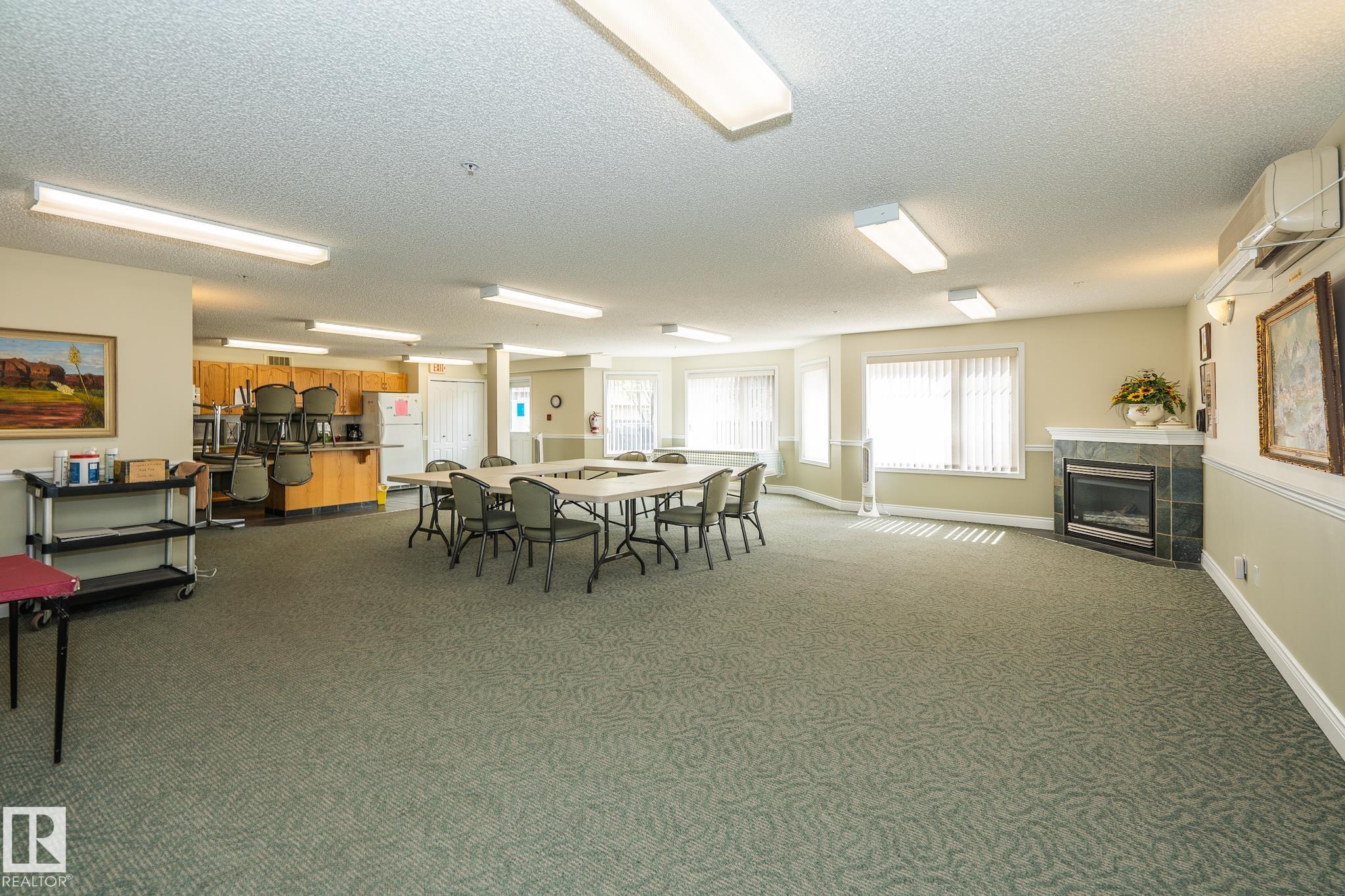 210 - 2420 108 Street NW, Ermineskin, Edmonton