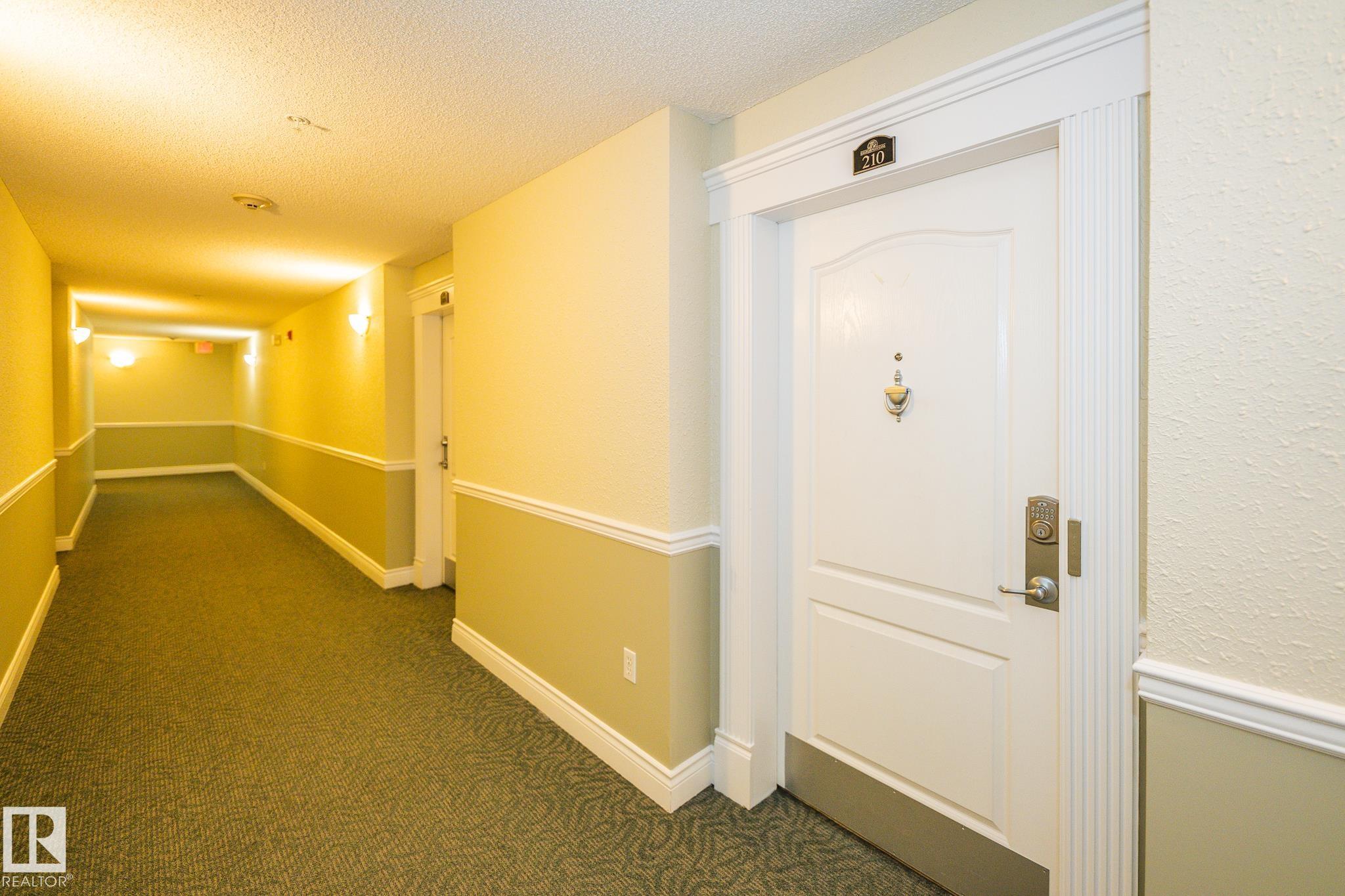 210 - 2420 108 Street NW, Ermineskin, Edmonton