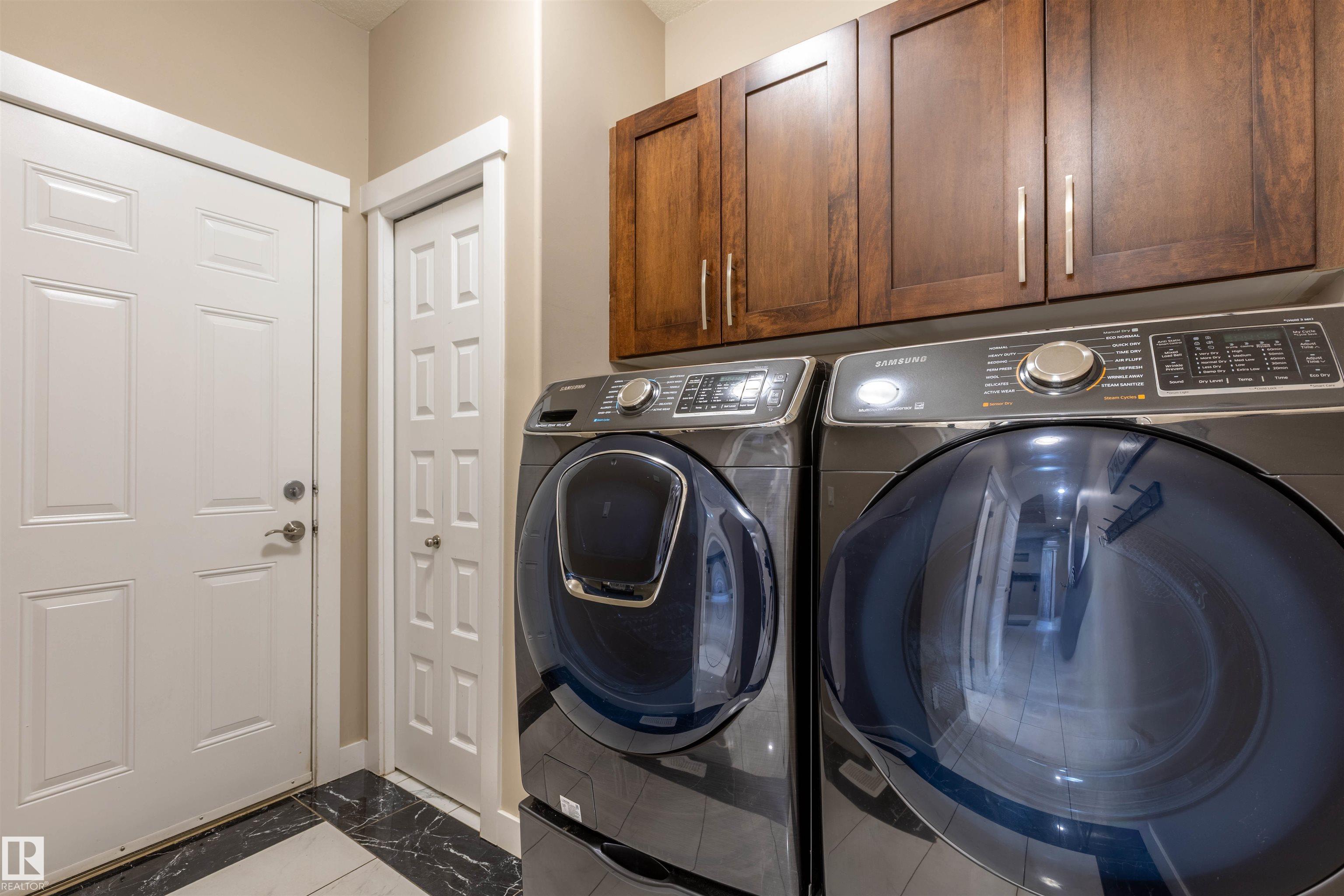 Photo 21 at 8907 97a Avenue, Morinville