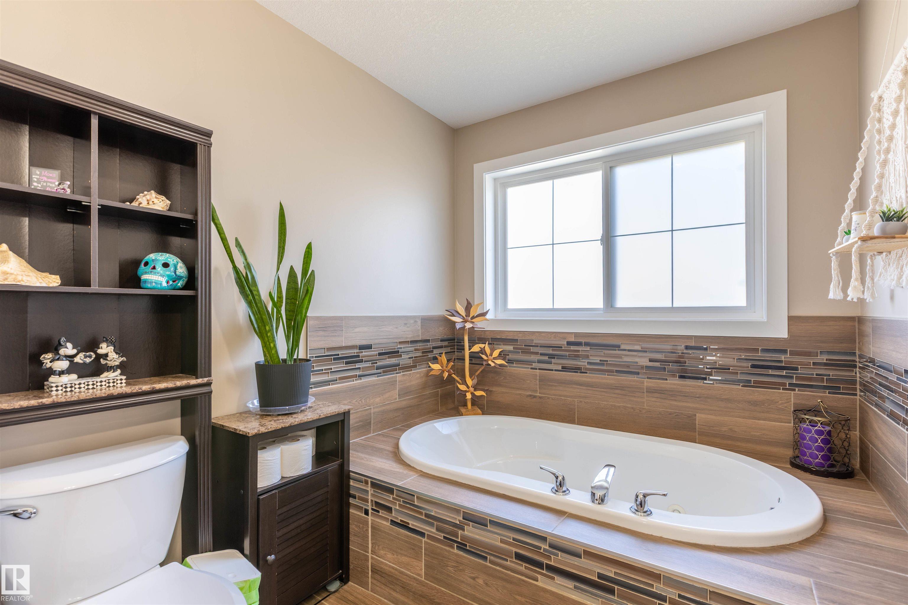 Photo 28 at 8907 97a Avenue, Morinville