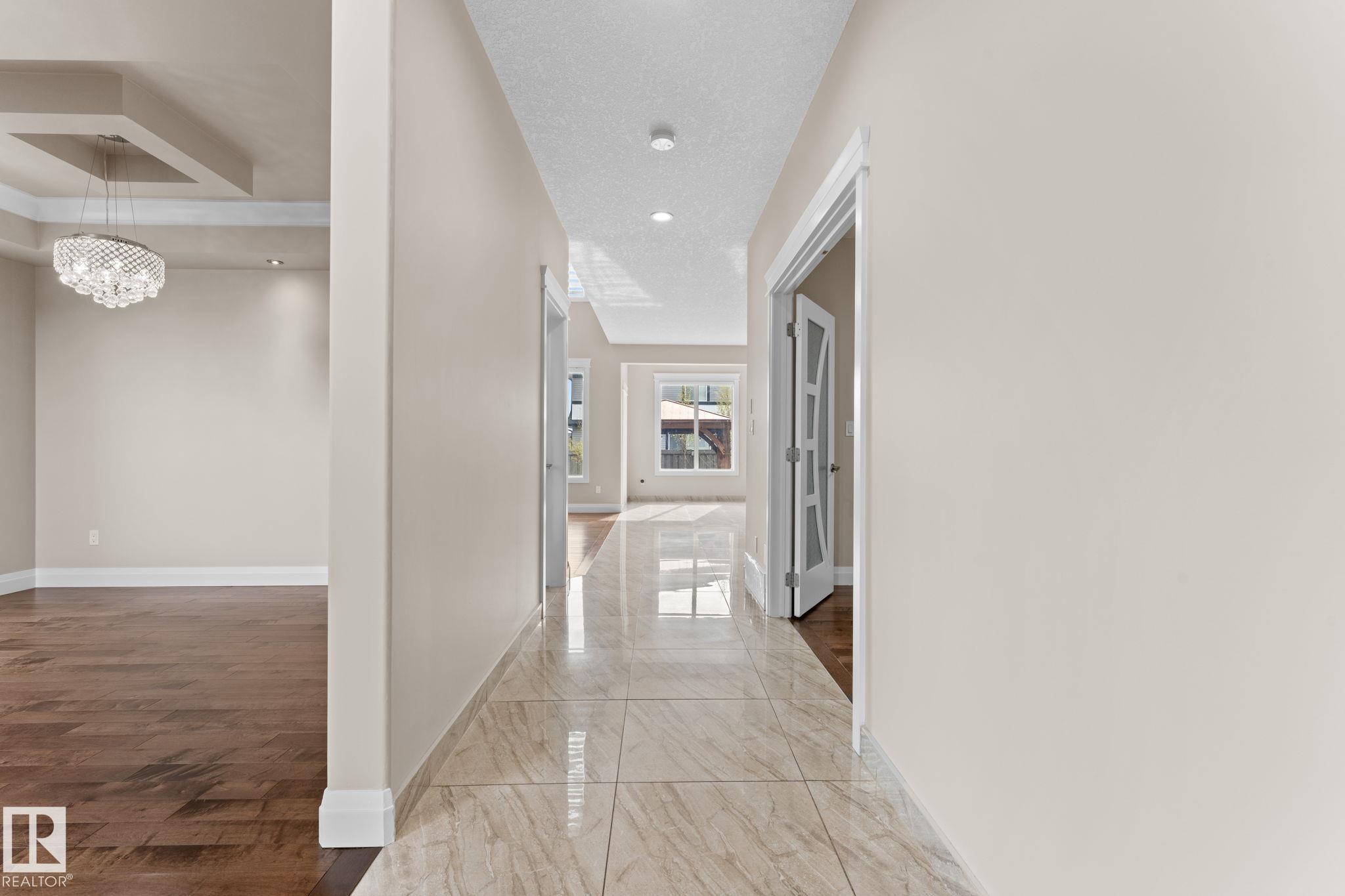 https://zimg.paragon.ice.com/ParagonImages/Property/PM/RAE/225402403/10/0/0/4fc186a3e2577b6e801d326134267d35/1/412b14fd31b268f60be6d339b2552d7e/225402403-d0336e0a-b82c-4730-8708-09492d4fd9dc.JPG