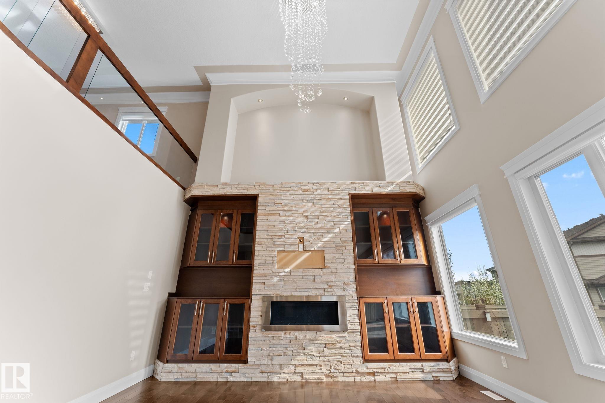 https://zimg.paragon.ice.com/ParagonImages/Property/PM/RAE/225402403/15/0/0/57803a65cf481b358bafc706a3ece2c9/1/412b14fd31b268f60be6d339b2552d7e/225402403-f02f436d-8b6e-40e7-b1a5-0a08102ce178.JPG