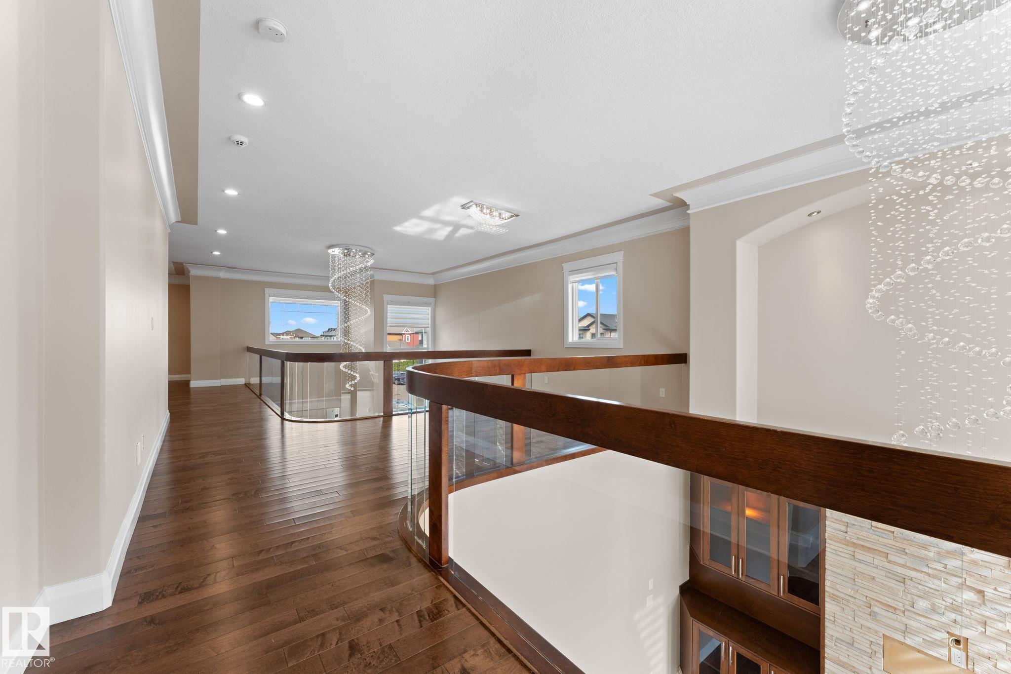 https://zimg.paragon.ice.com/ParagonImages/Property/PM/RAE/225402403/29/0/0/f7a4d36d3dcd486034919329a56fce47/1/412b14fd31b268f60be6d339b2552d7e/225402403-5851a999-9183-4c6f-b589-35fc23f9f1e1.JPG