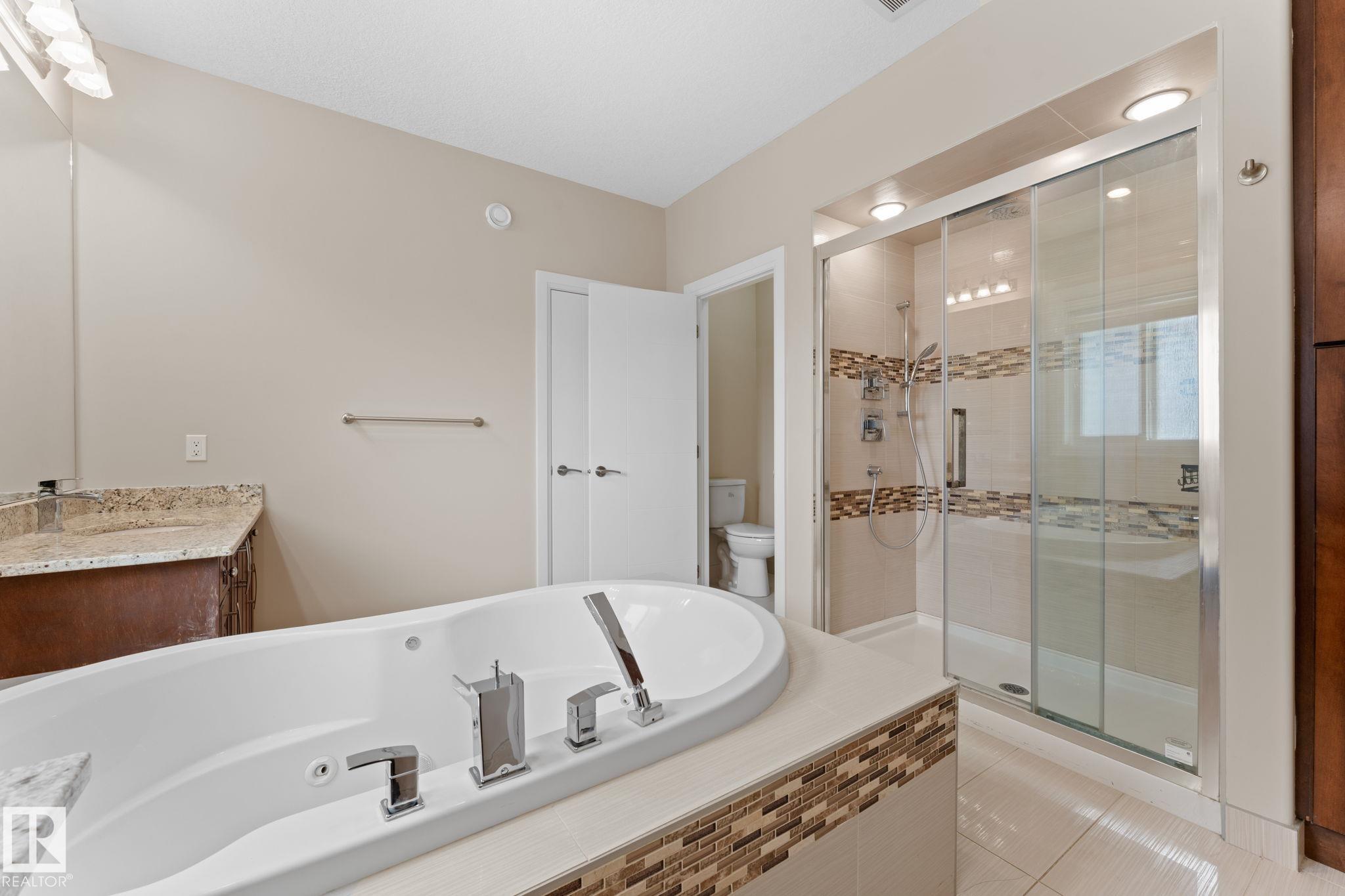 https://zimg.paragon.ice.com/ParagonImages/Property/PM/RAE/225402403/44/0/0/c8ee87b484cc15c91265dbaac327c34a/1/412b14fd31b268f60be6d339b2552d7e/225402403-f602a746-6cca-4ef4-892a-9441996f618f.JPG