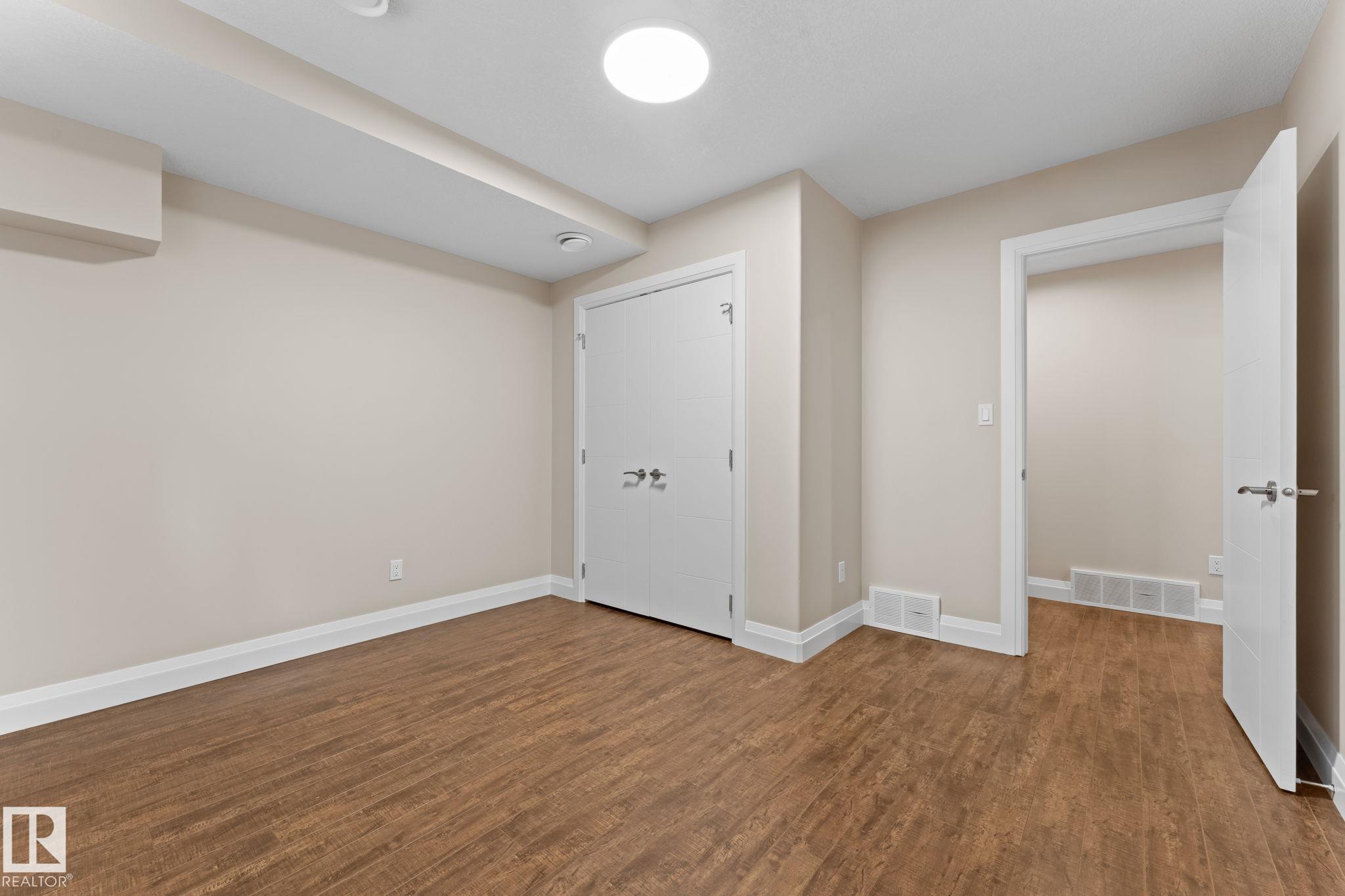 https://zimg.paragon.ice.com/ParagonImages/Property/PM/RAE/225402403/48/0/0/ea0ea3c9f8a5296a8792987e4a8ea416/1/412b14fd31b268f60be6d339b2552d7e/225402403-269ce469-0f9a-4fb2-ae0f-18f3047bbad2.JPG